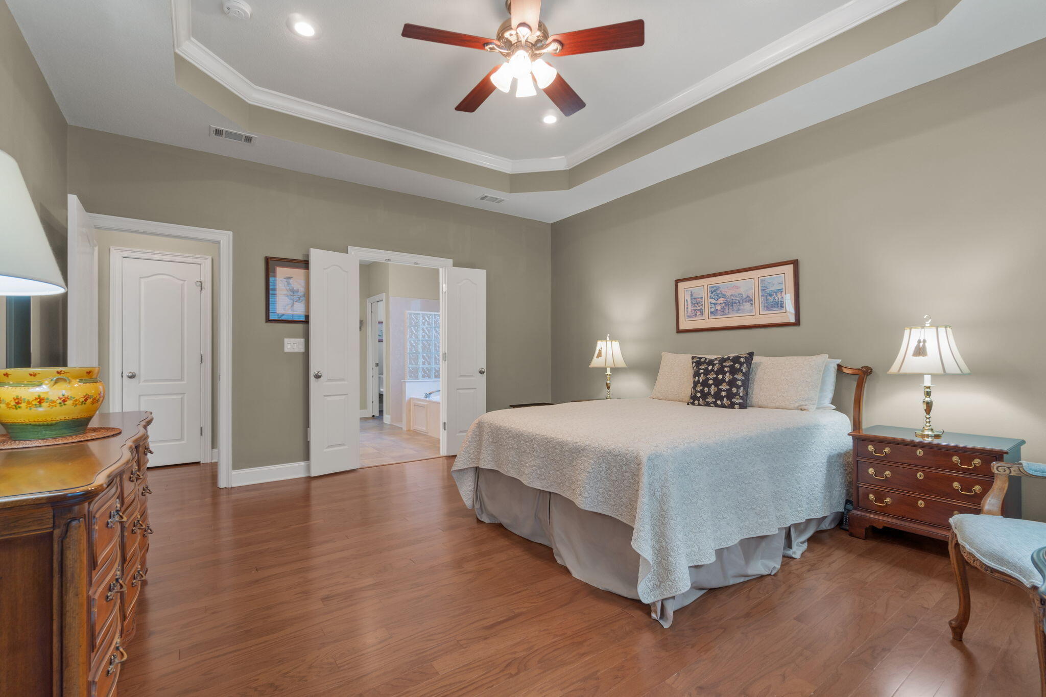 BOLTON'S LANDING - Residential