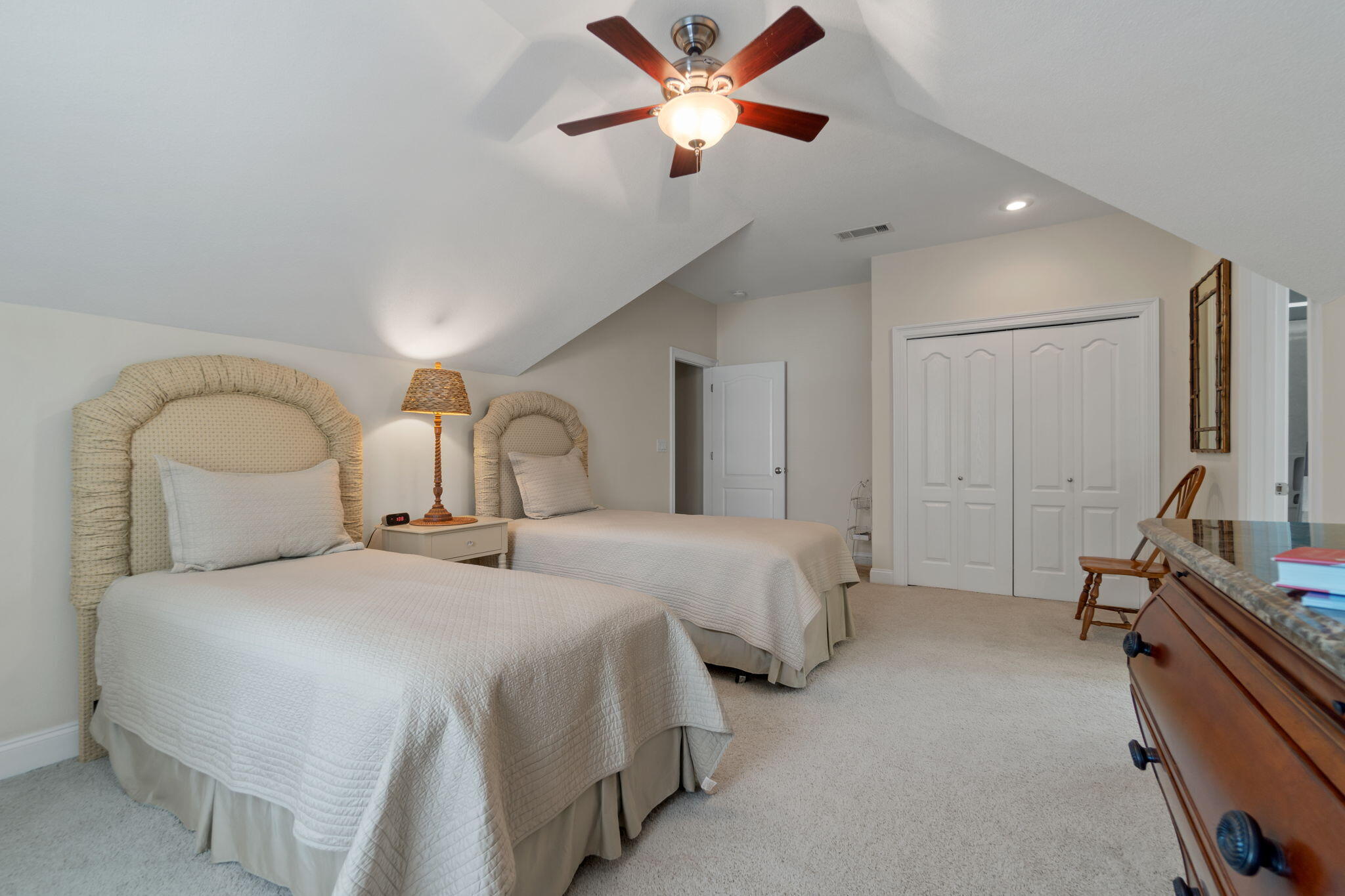 BOLTON'S LANDING - Residential