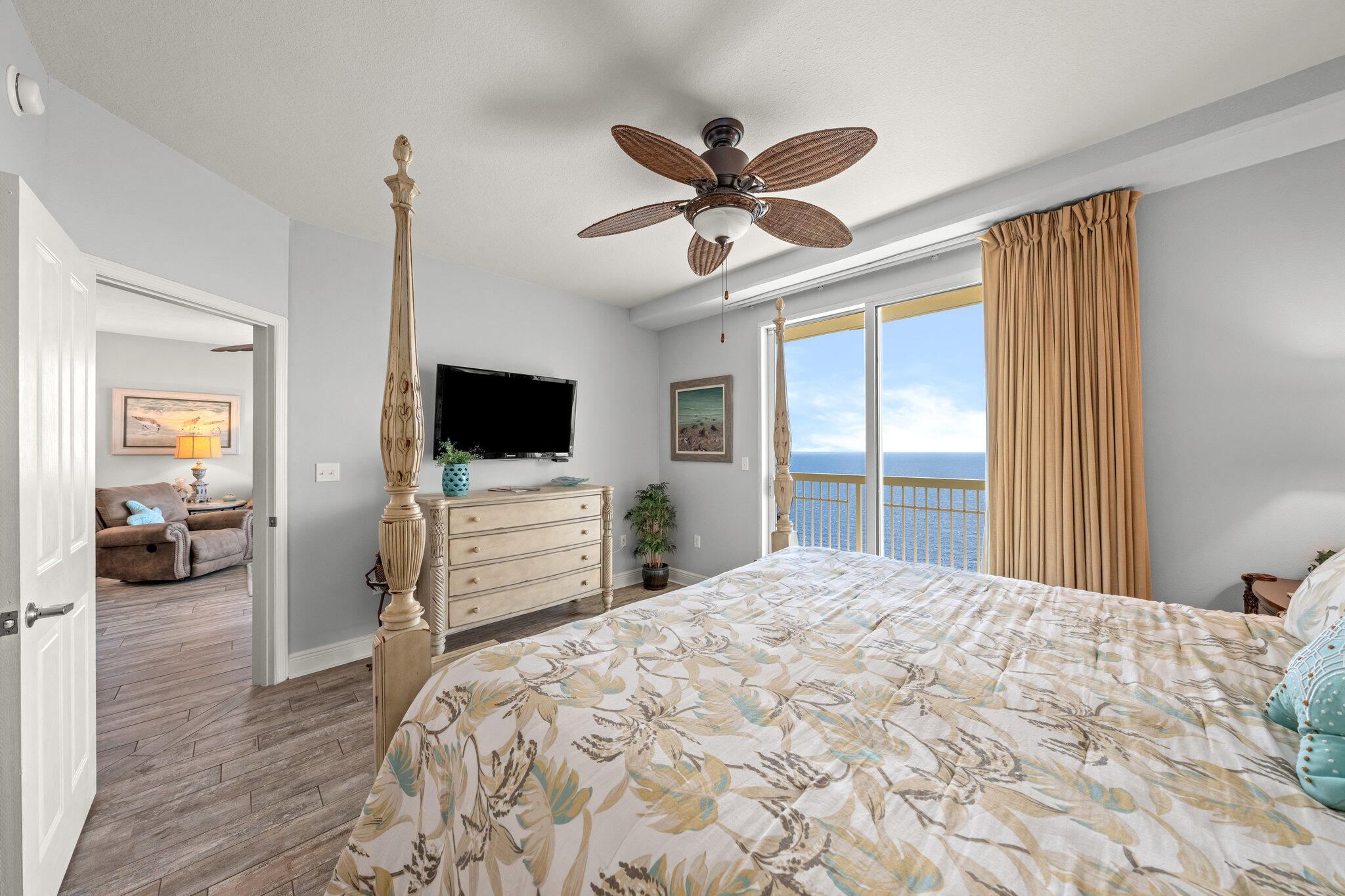 CELADON BEACH - Residential