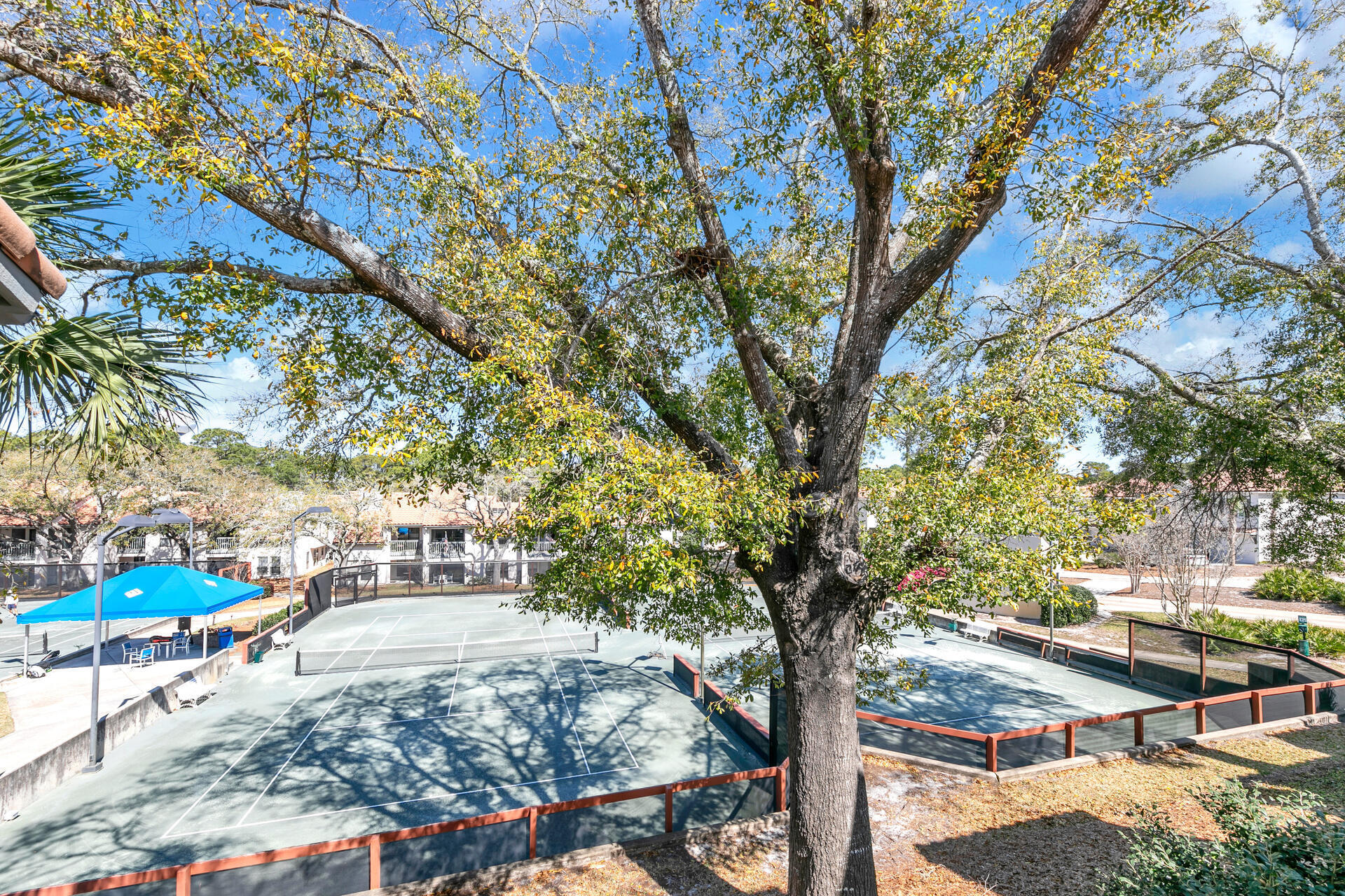 TOPS'L TENNIS VILLAGE - Residential