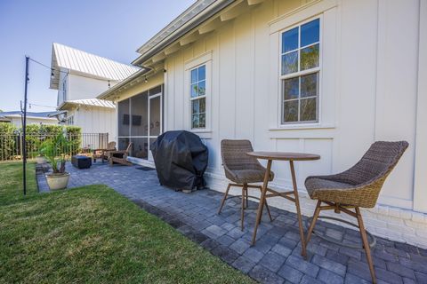 A home in Santa Rosa Beach