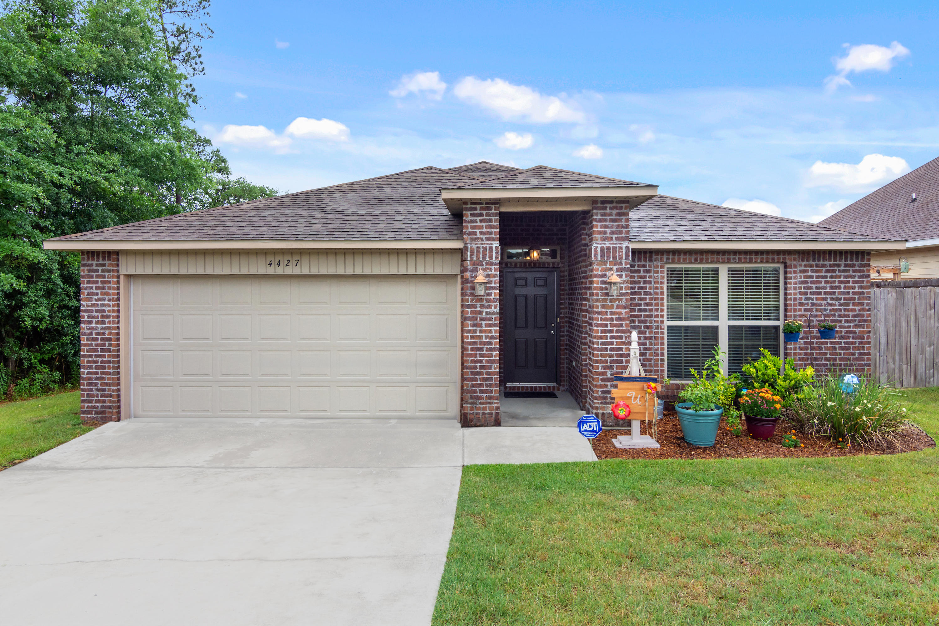 DUGGAN POND ESTATES - Residential