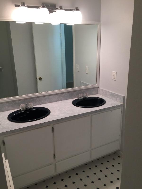 SUMMER HILLS LOT 10 - Residential