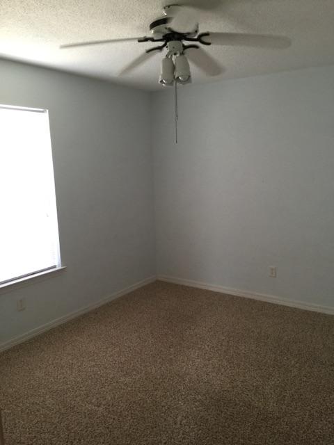 SUMMER HILLS LOT 10 - Residential