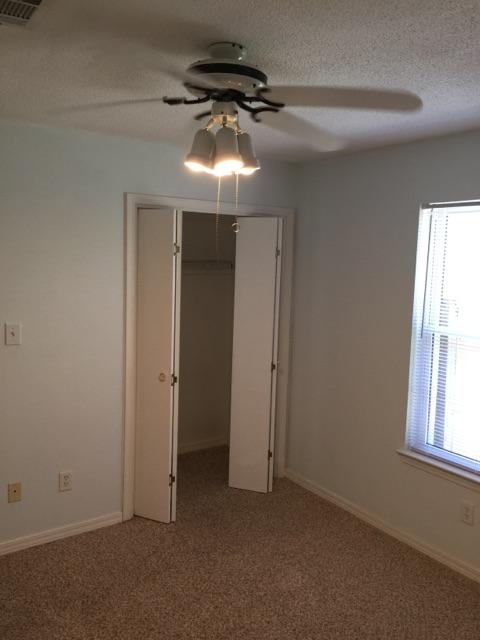 SUMMER HILLS LOT 10 - Residential