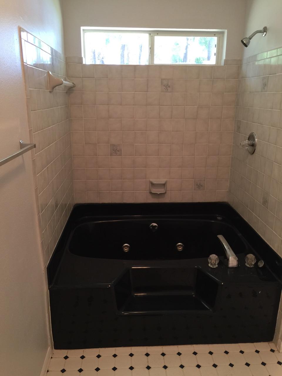 SUMMER HILLS LOT 10 - Residential