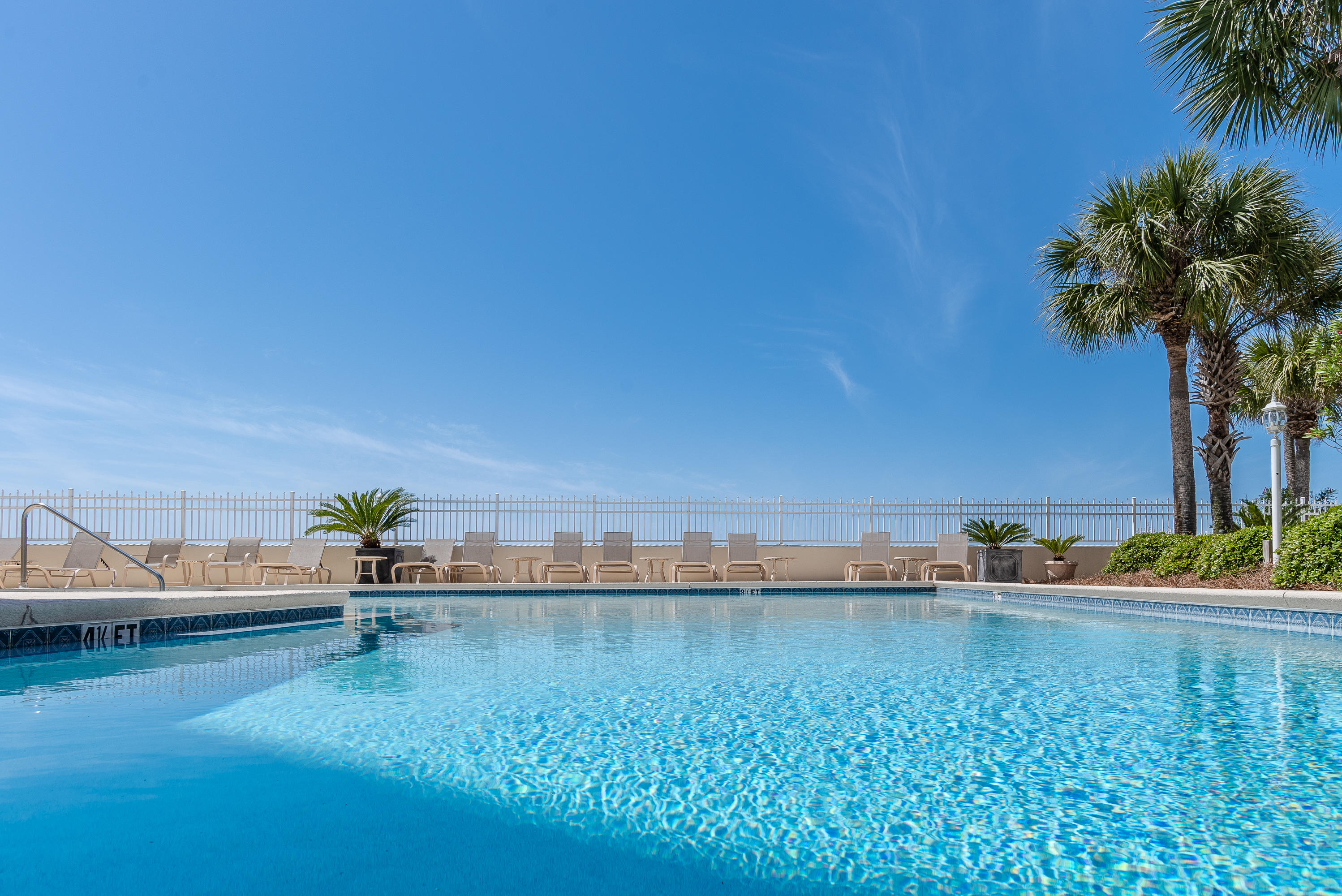 WATERVIEW TOWERS YACHT CLUB - Residential