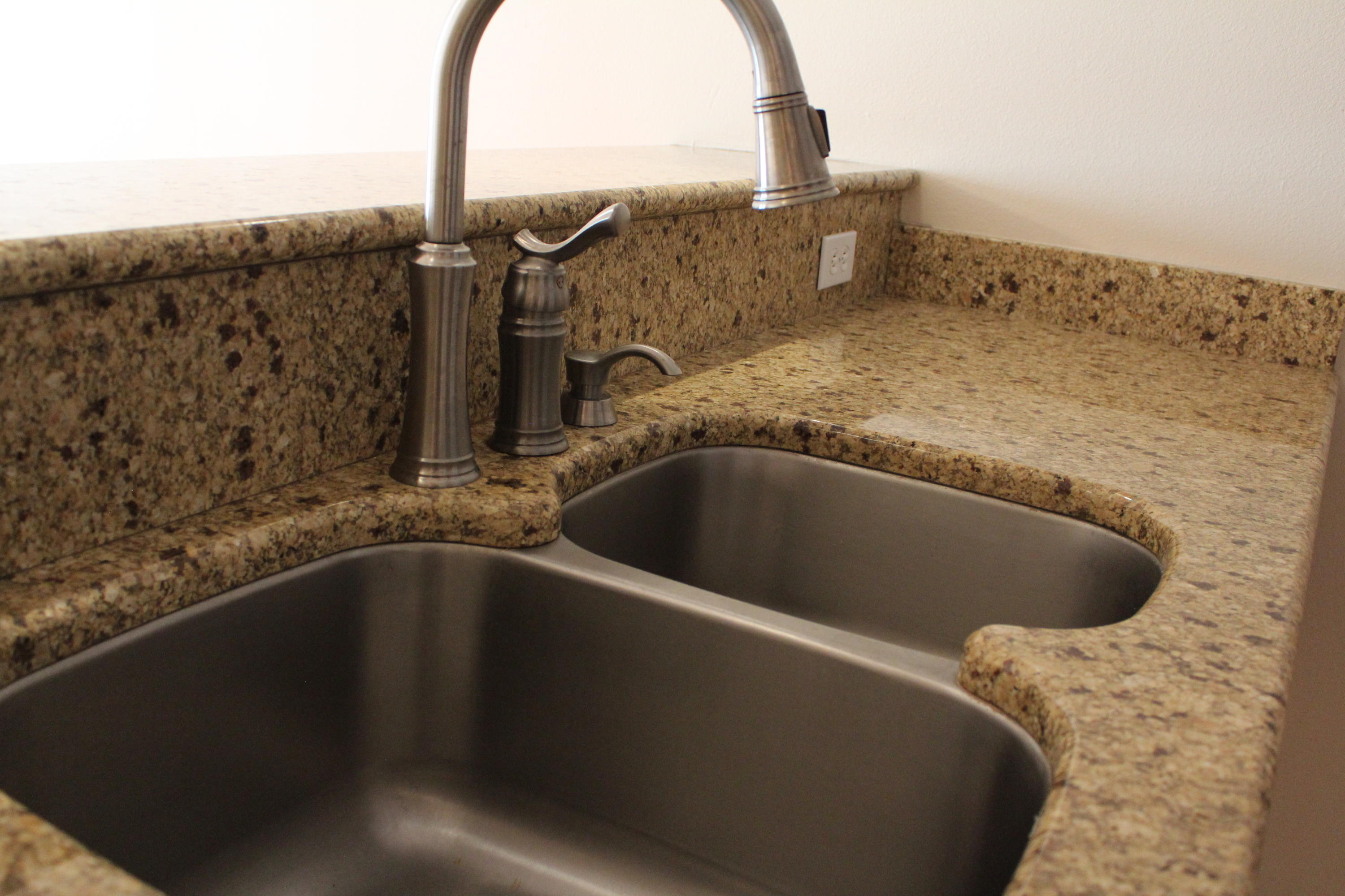 Houston Manor - Residential