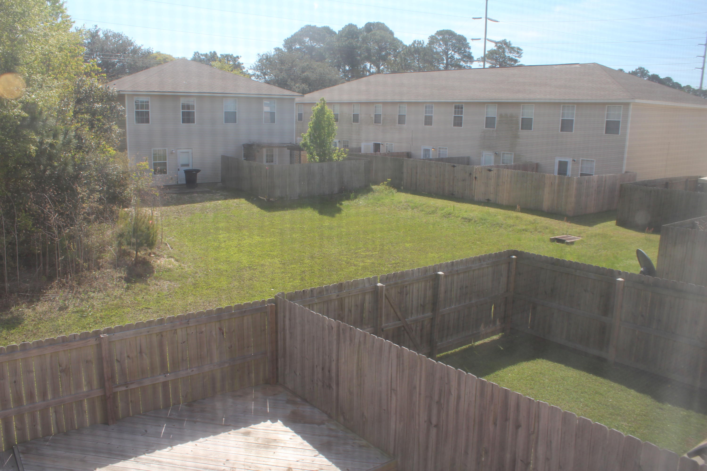 Houston Manor - Residential