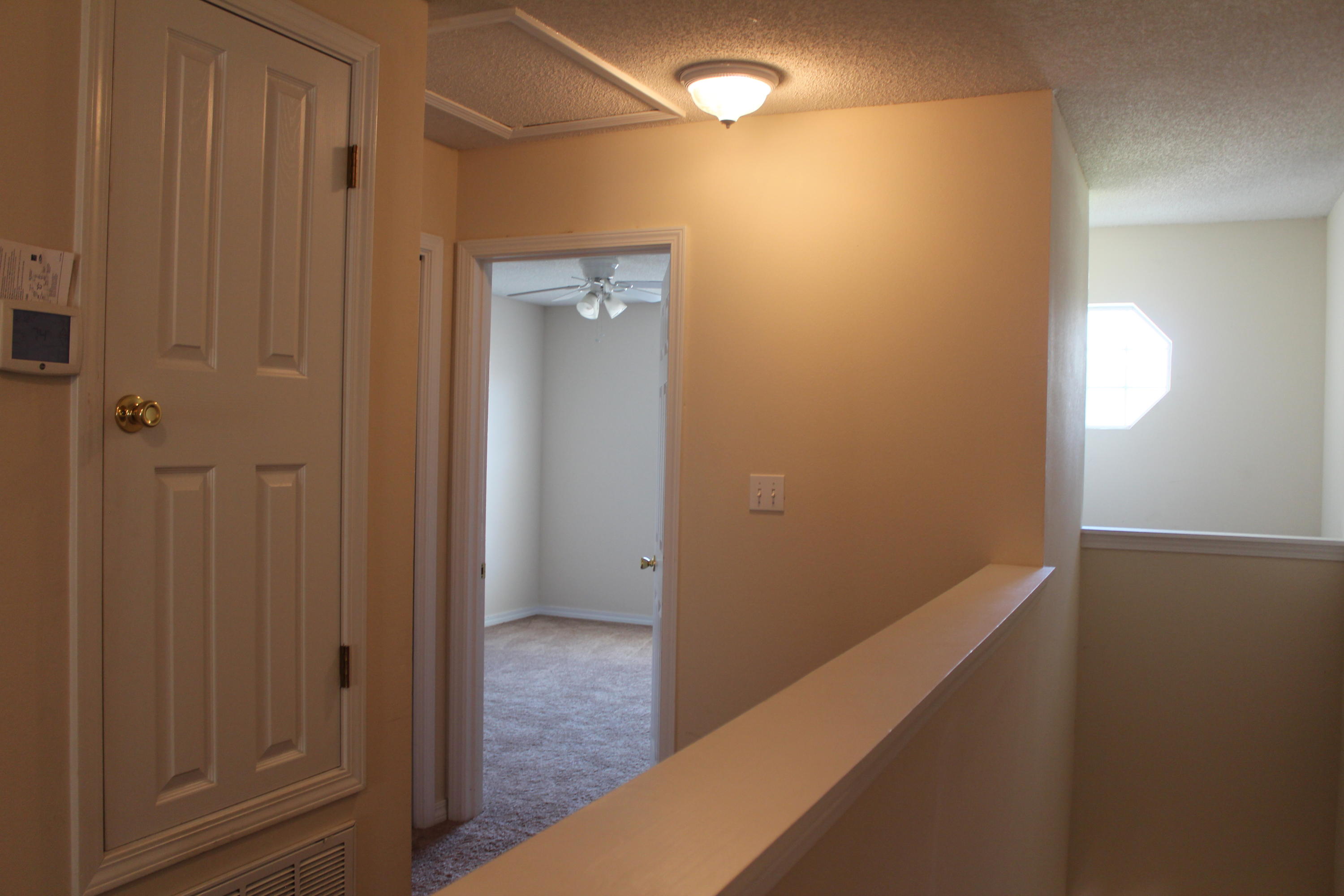 Houston Manor - Residential