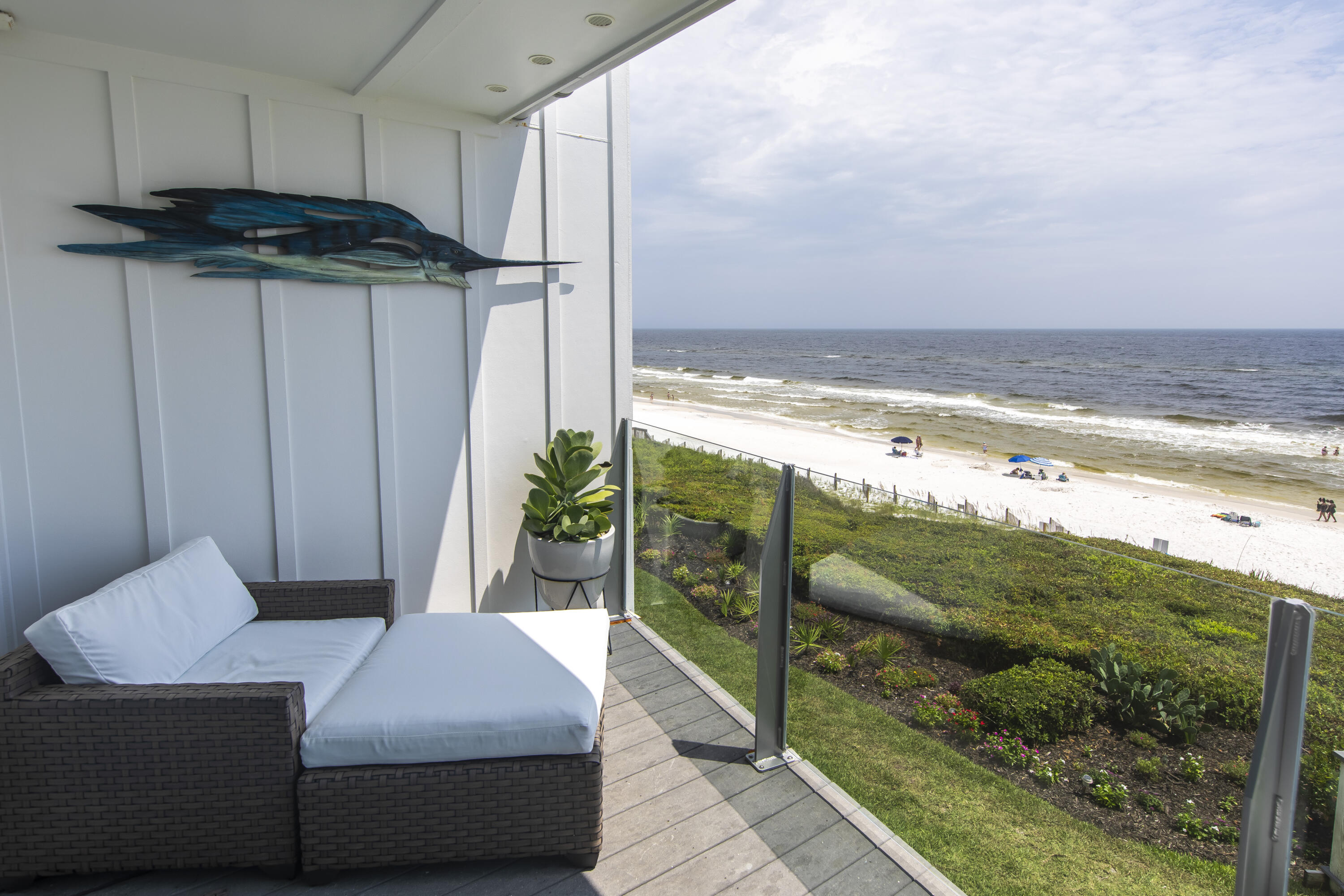 BOOTH BAY T/H - Residential