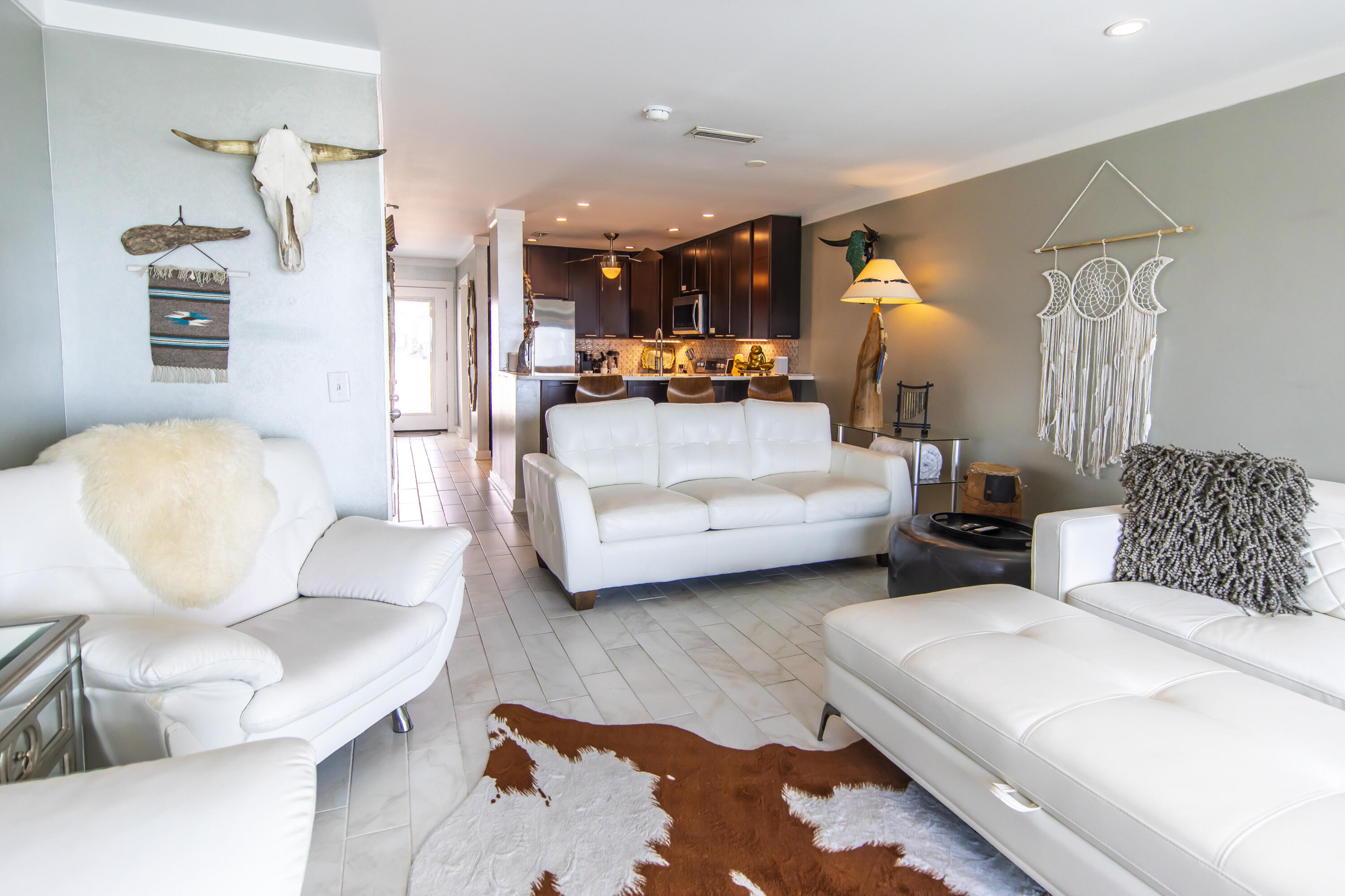 BOOTH BAY T/H - Residential