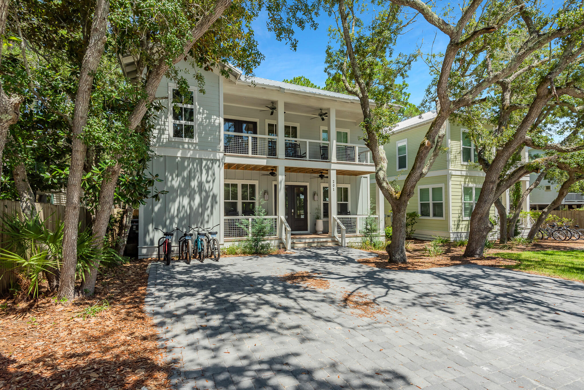 GRAYTON BEACH - Residential