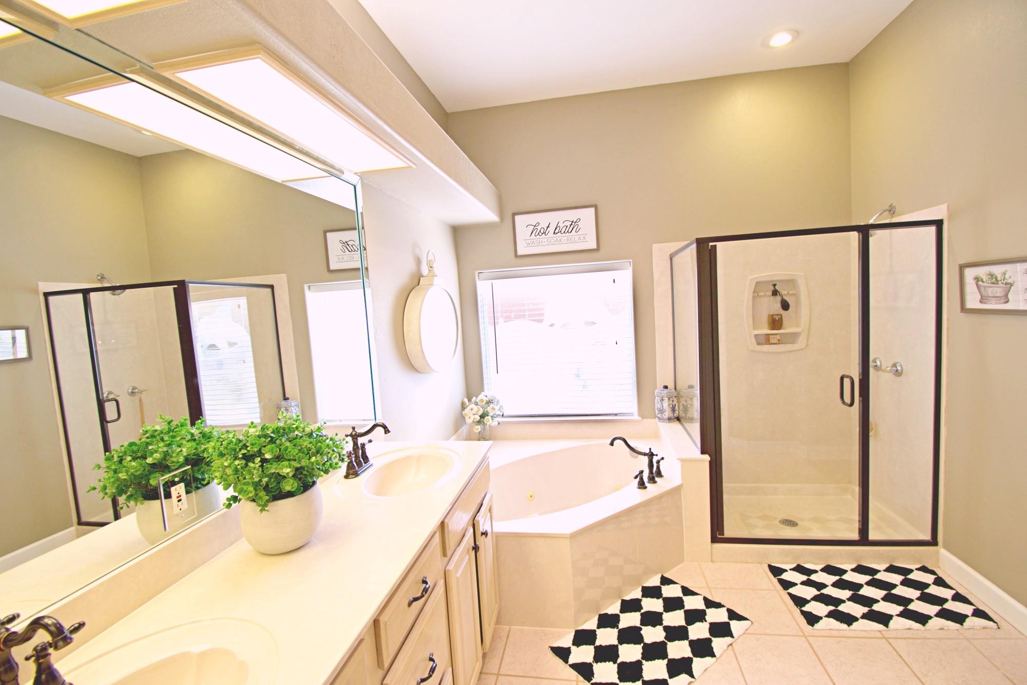 CASTELAR - Residential