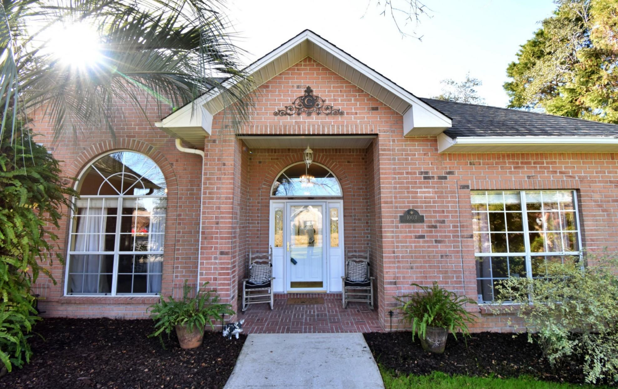 CASTELAR - Residential