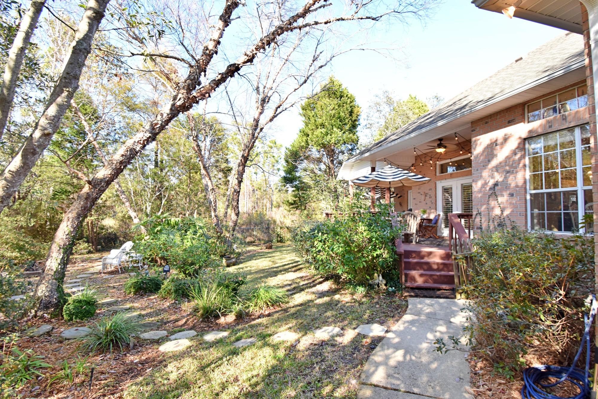 CASTELAR - Residential