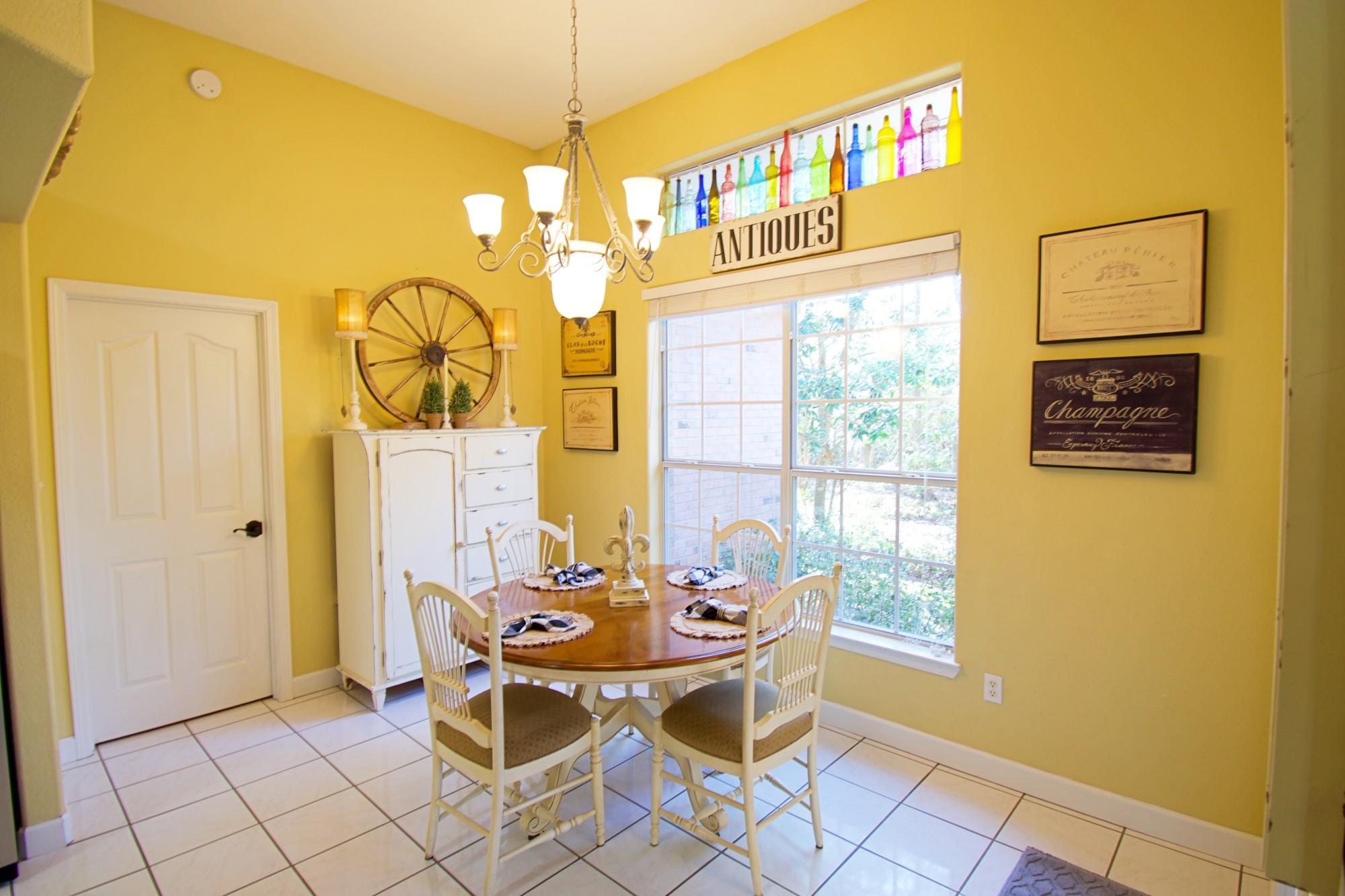 CASTELAR - Residential