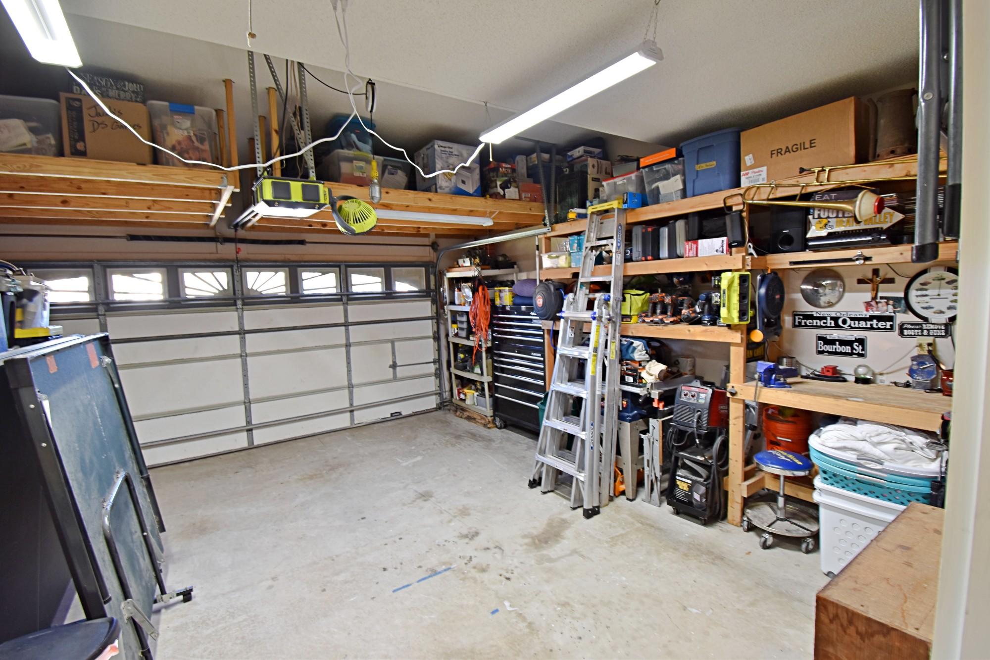 CASTELAR - Residential