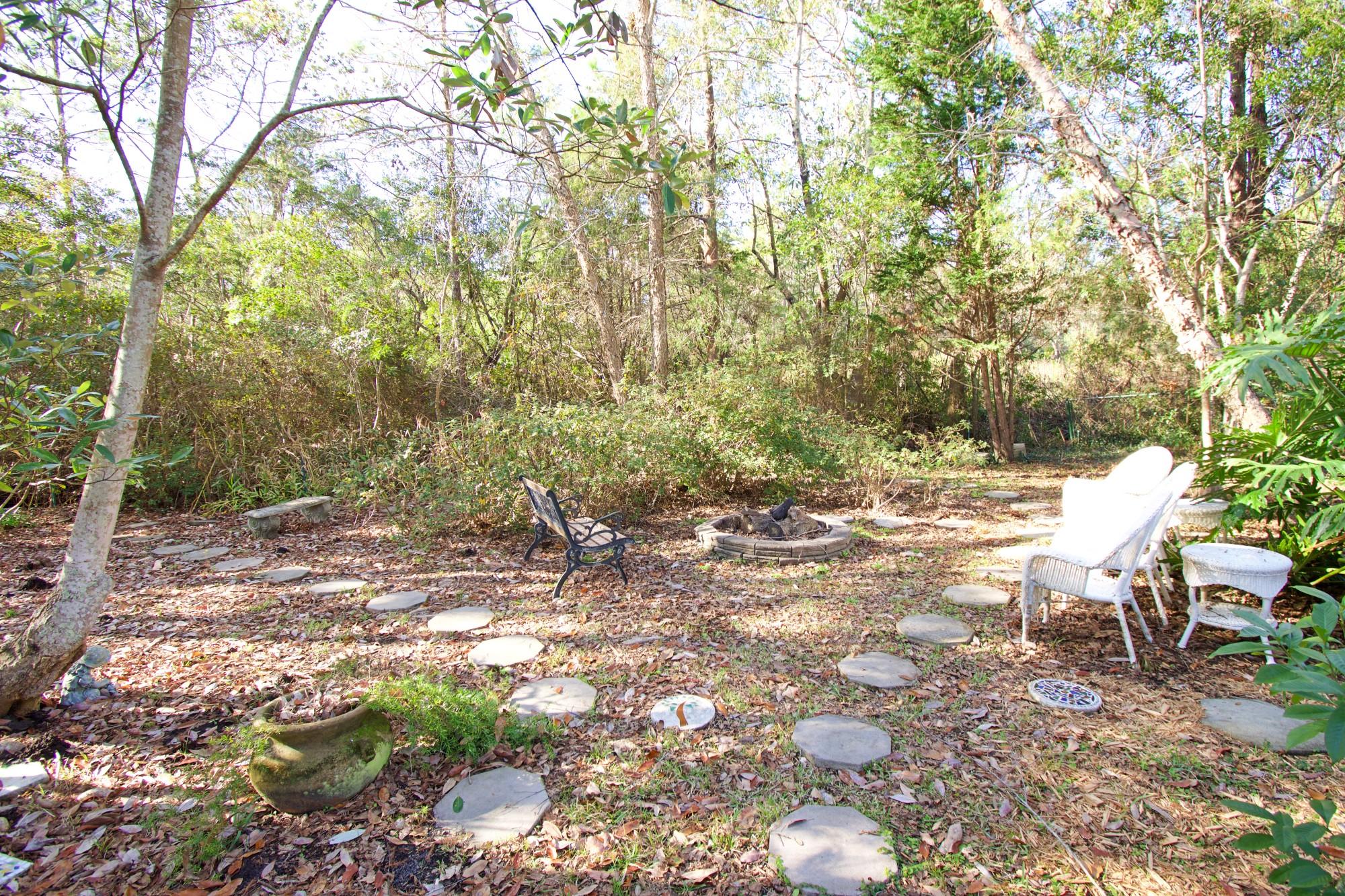 CASTELAR - Residential