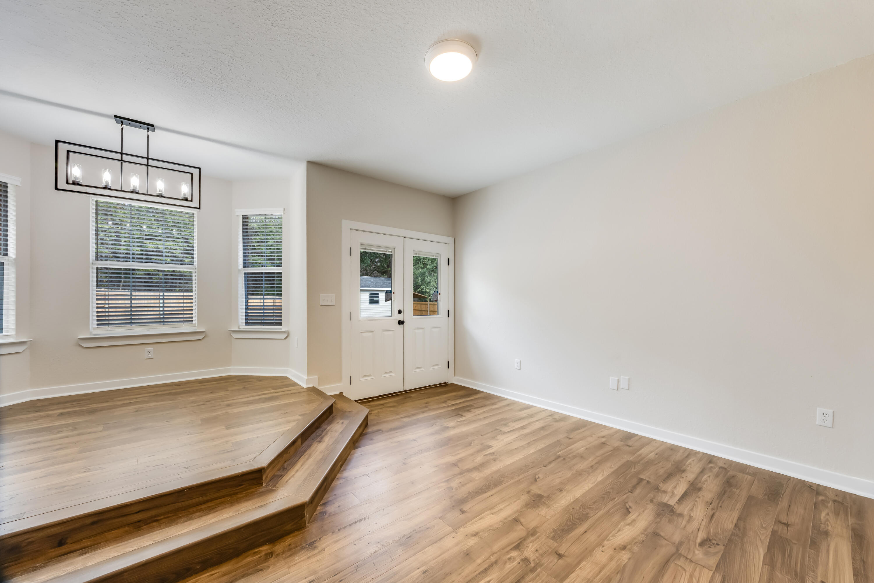 STAFFORD ESTATES - Residential