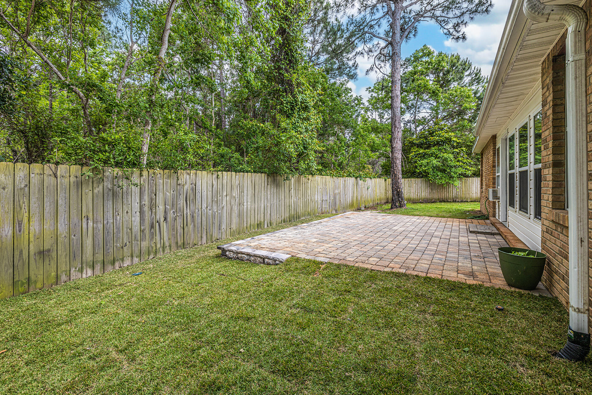 INDIAN TRAIL ESTATES - Residential