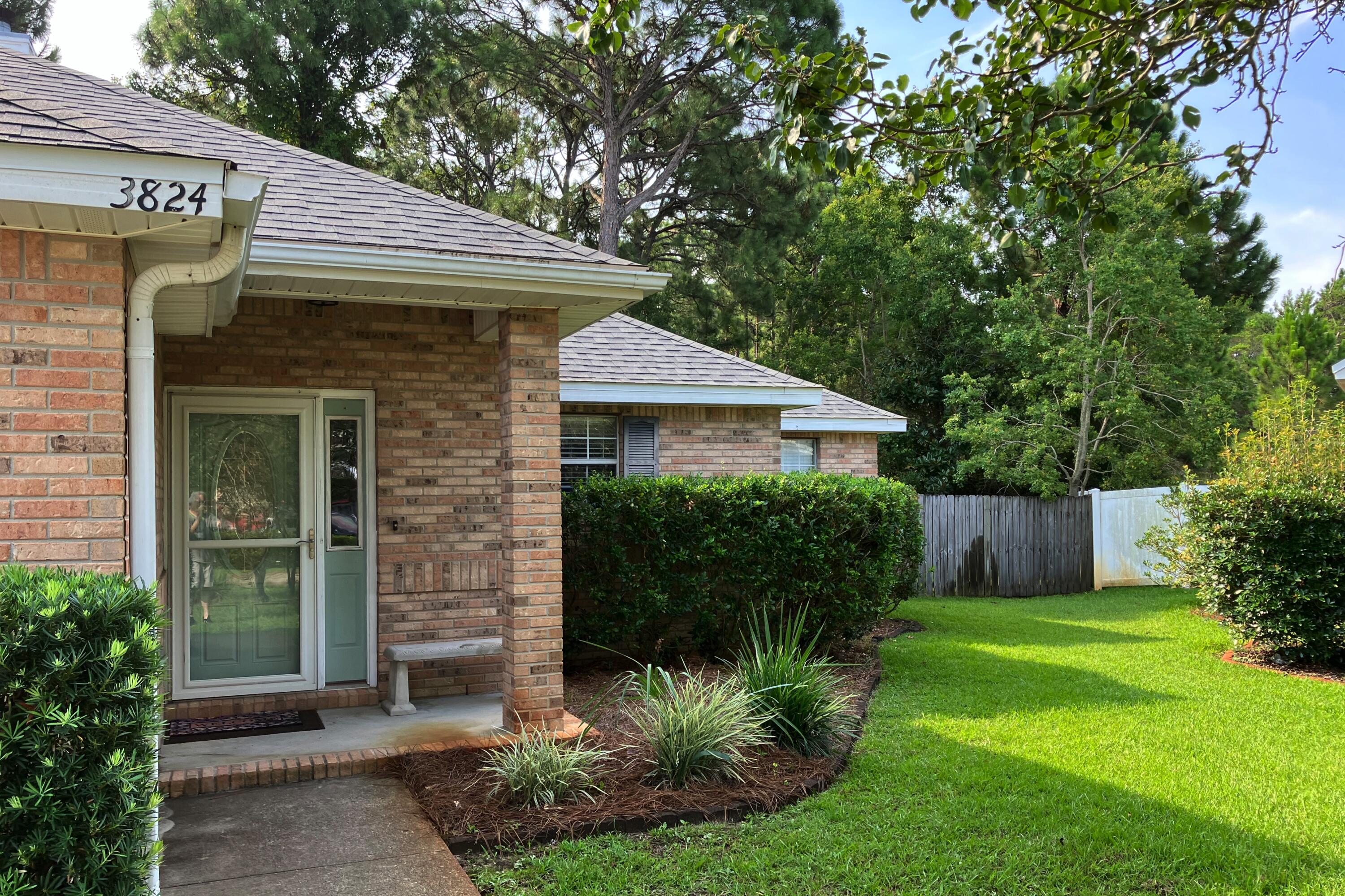 INDIAN TRAIL ESTATES - Residential