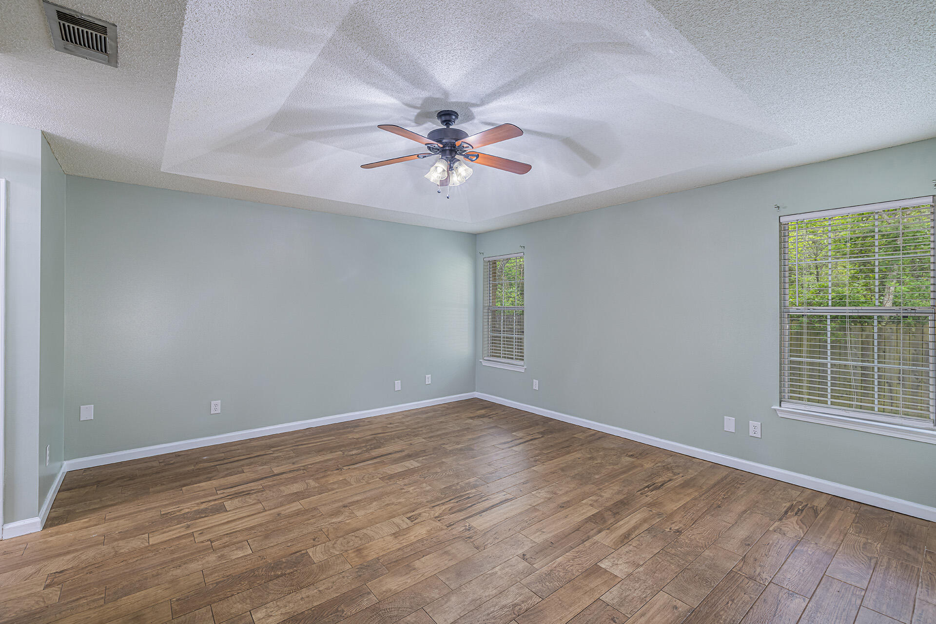 INDIAN TRAIL ESTATES - Residential