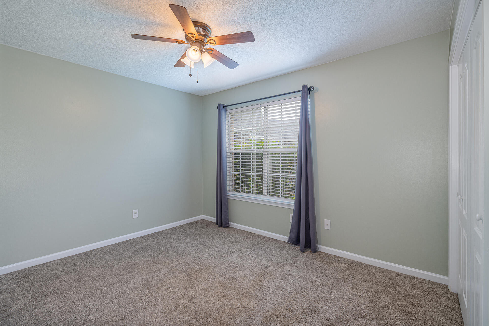 INDIAN TRAIL ESTATES - Residential