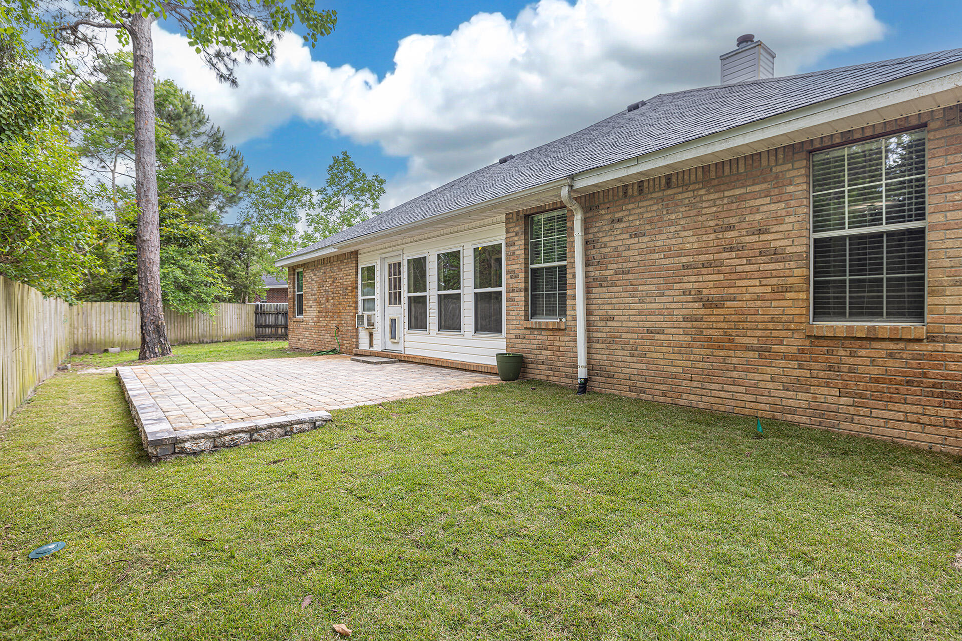 INDIAN TRAIL ESTATES - Residential