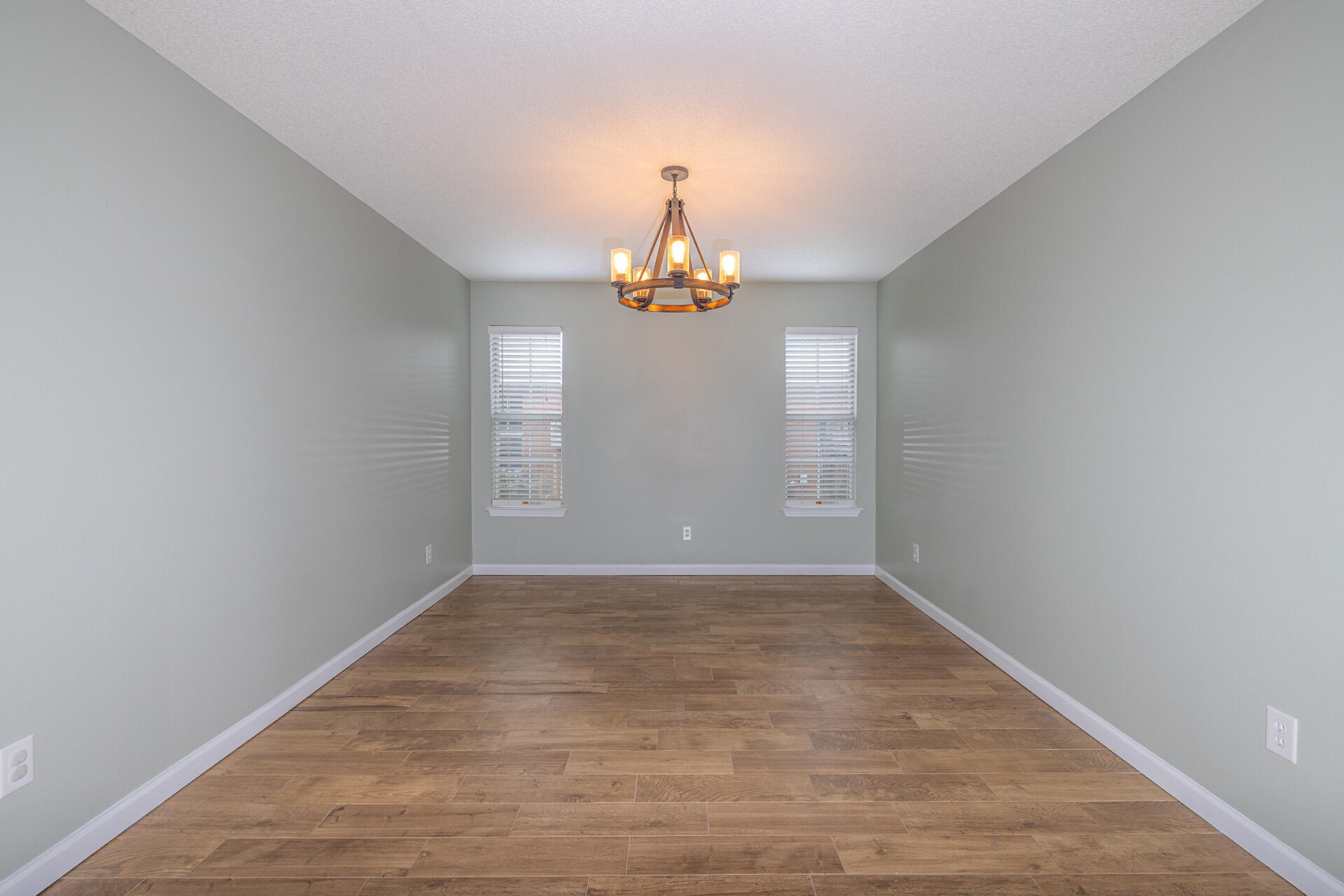 INDIAN TRAIL ESTATES - Residential