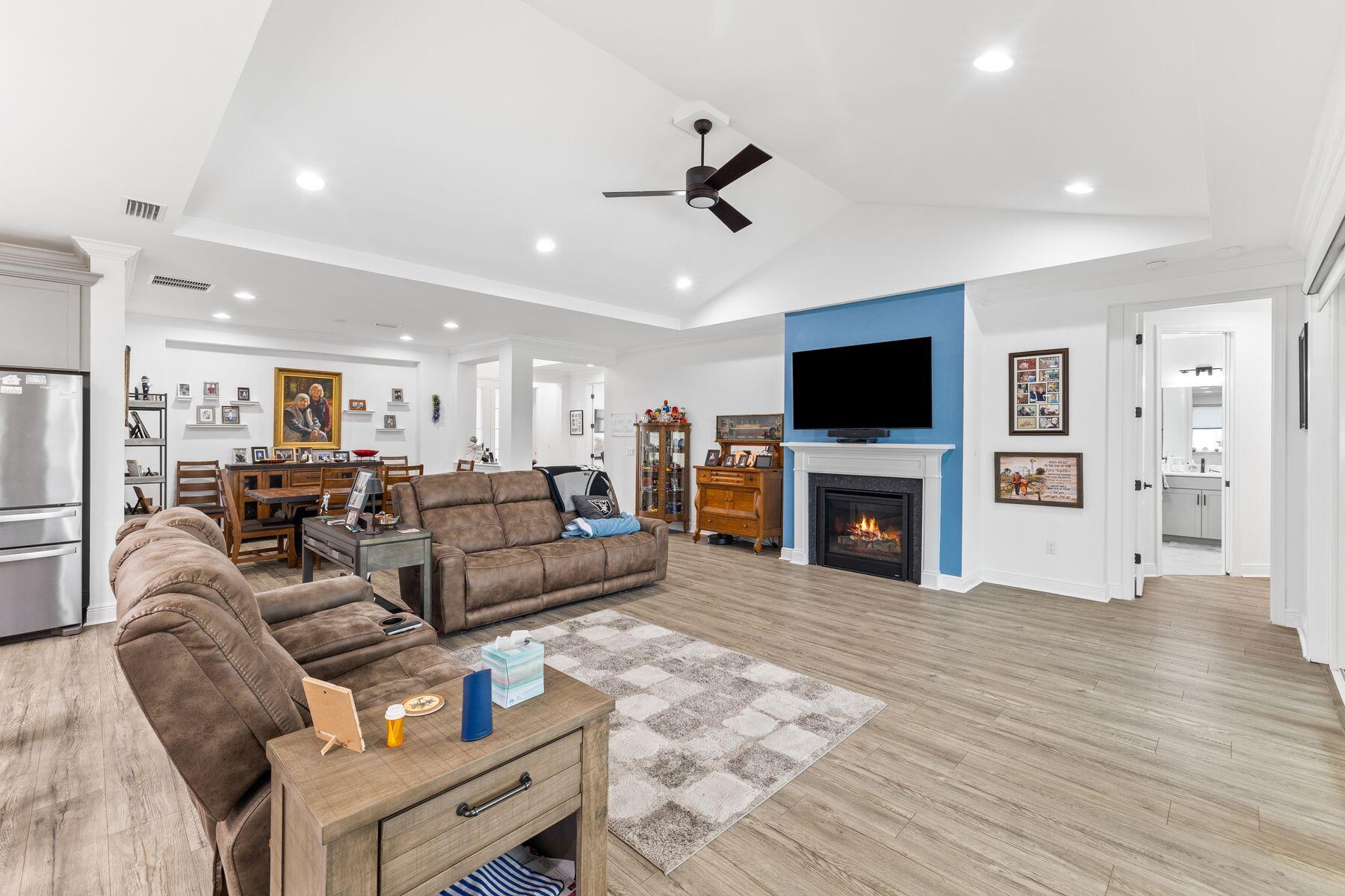 Latitude Margaritaville Watersound - Residential