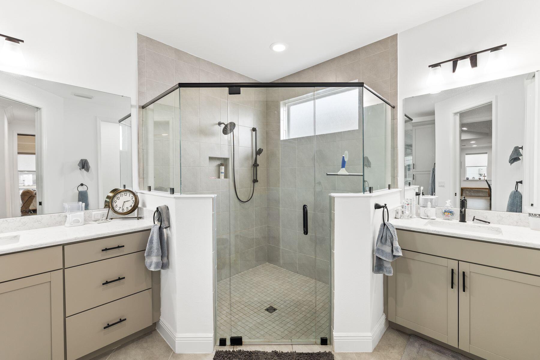 Latitude Margaritaville Watersound - Residential