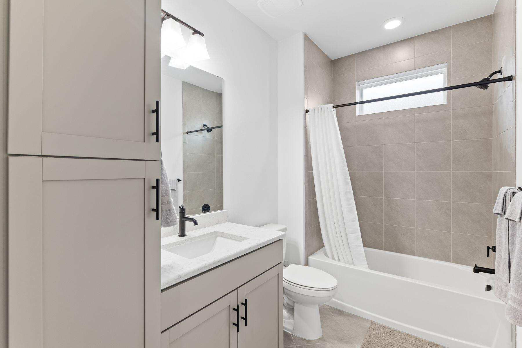 Latitude Margaritaville Watersound - Residential