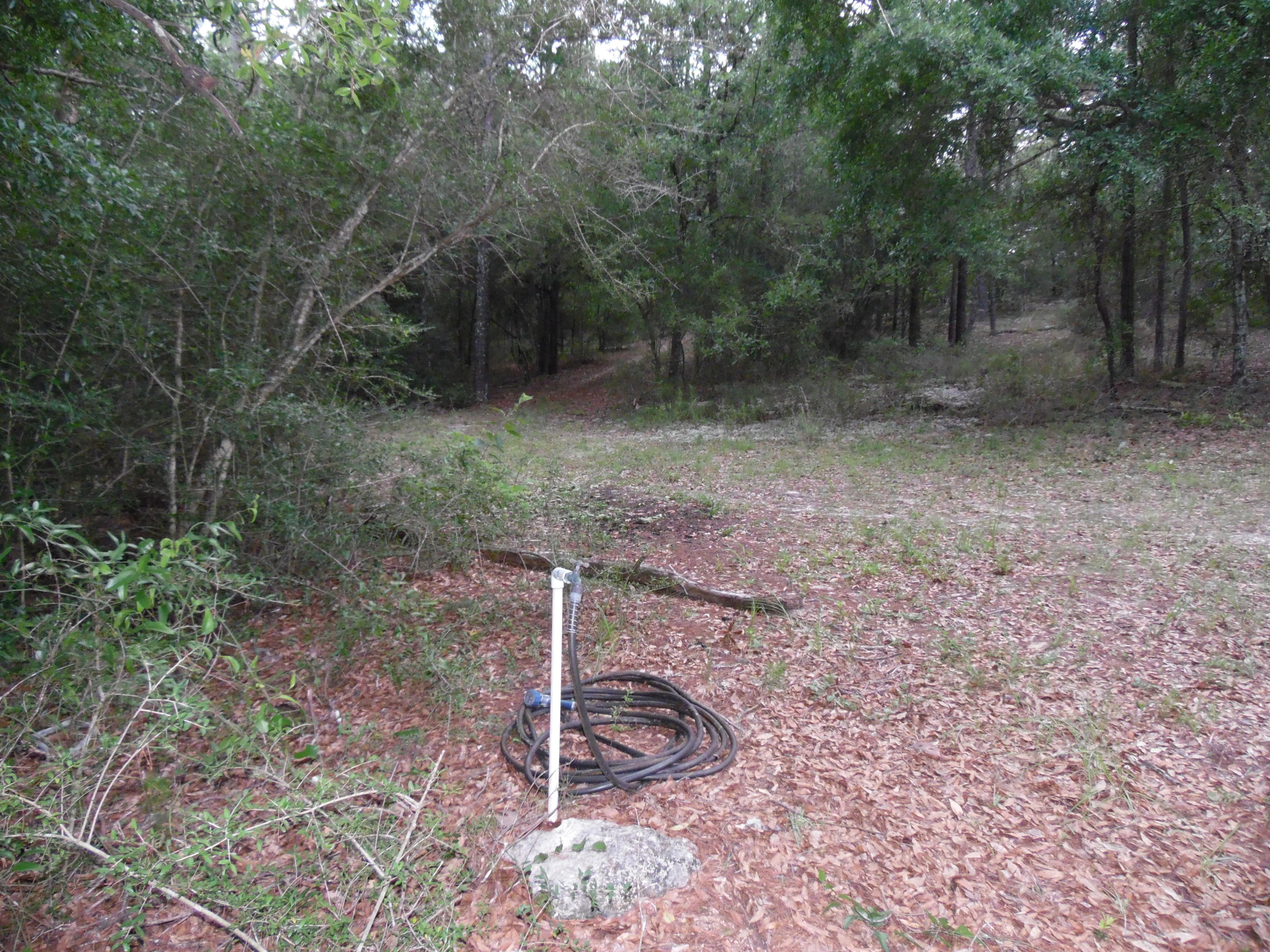 METES & BOUNDS - Land