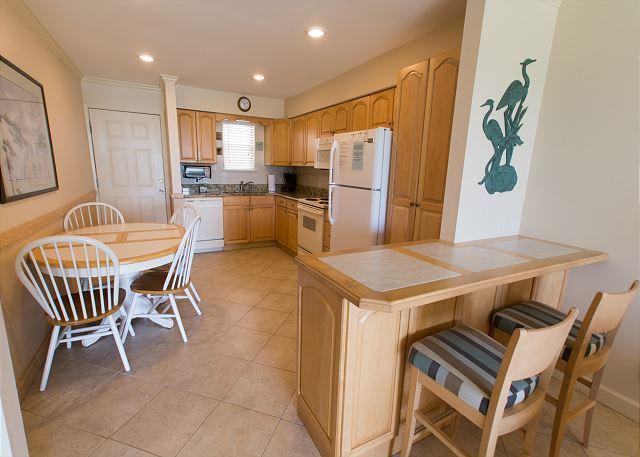 BEACHSIDE CONDO AT SEAGROVE - Residential