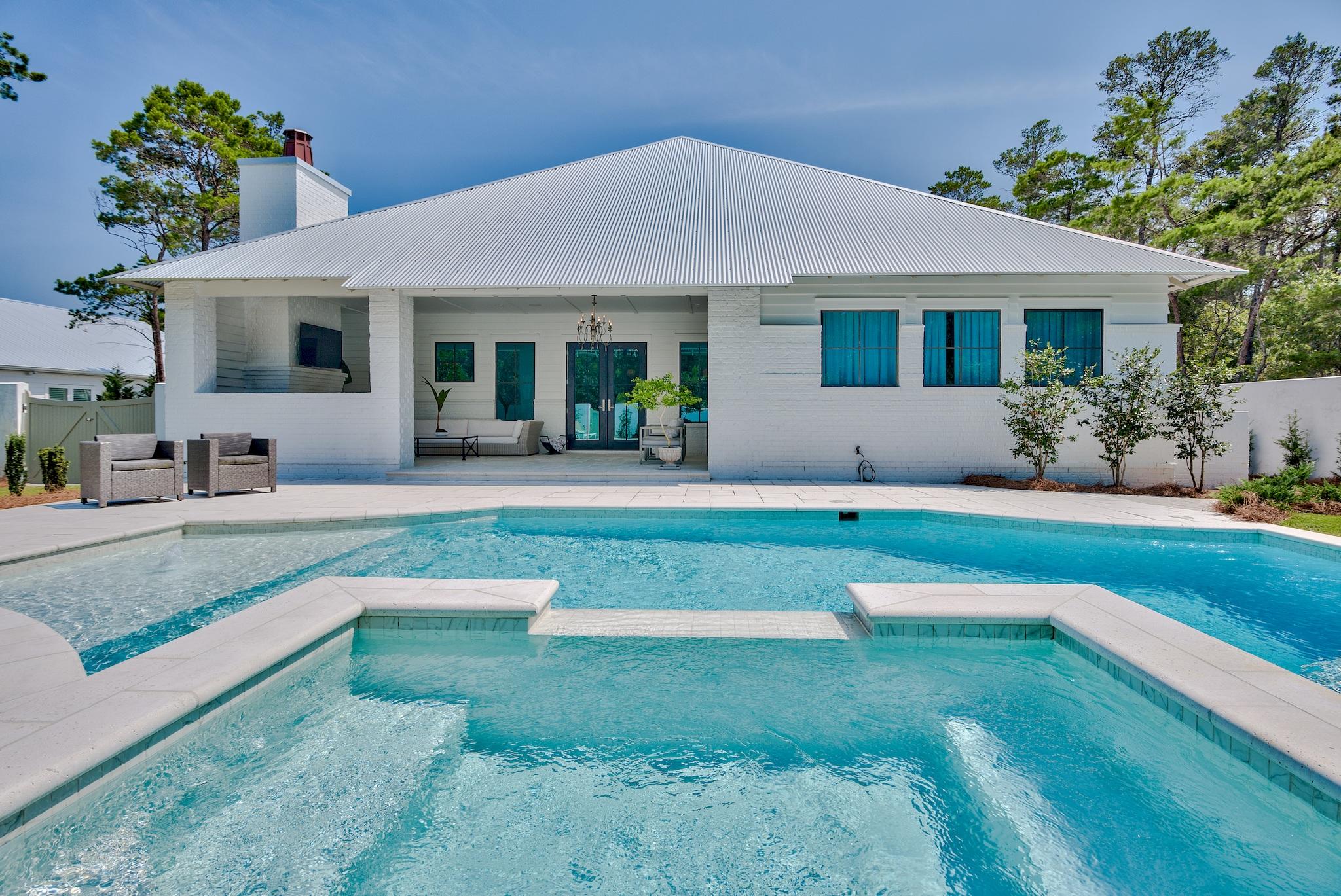 PINES OF BLUE MOUNTAIN - Residential