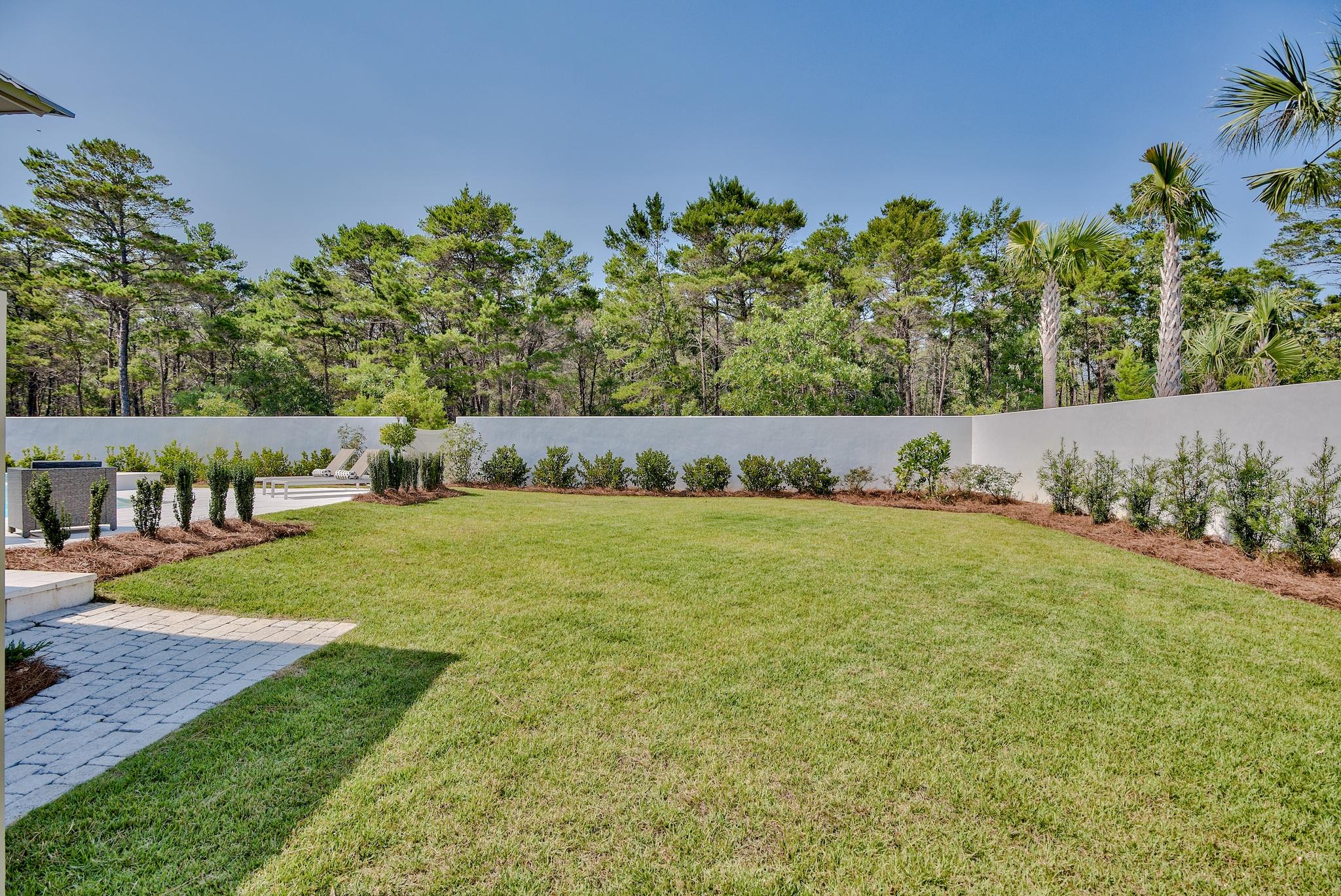 PINES OF BLUE MOUNTAIN - Residential