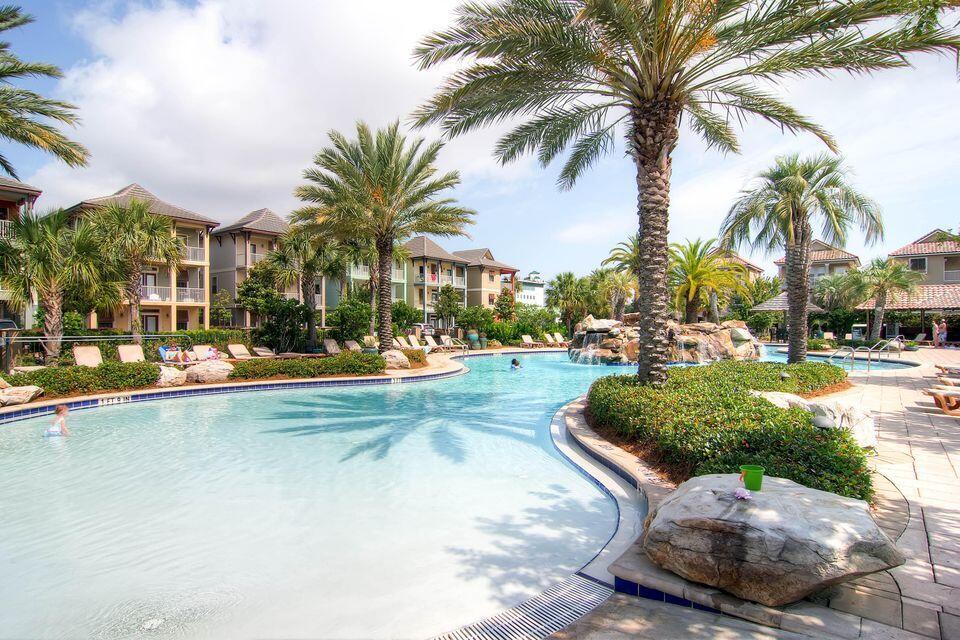 VILLAGES OF CRYSTAL BEACH - Residential