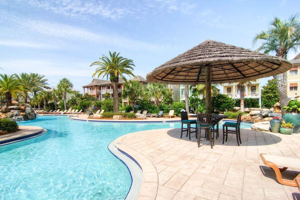 VILLAGES OF CRYSTAL BEACH - Residential