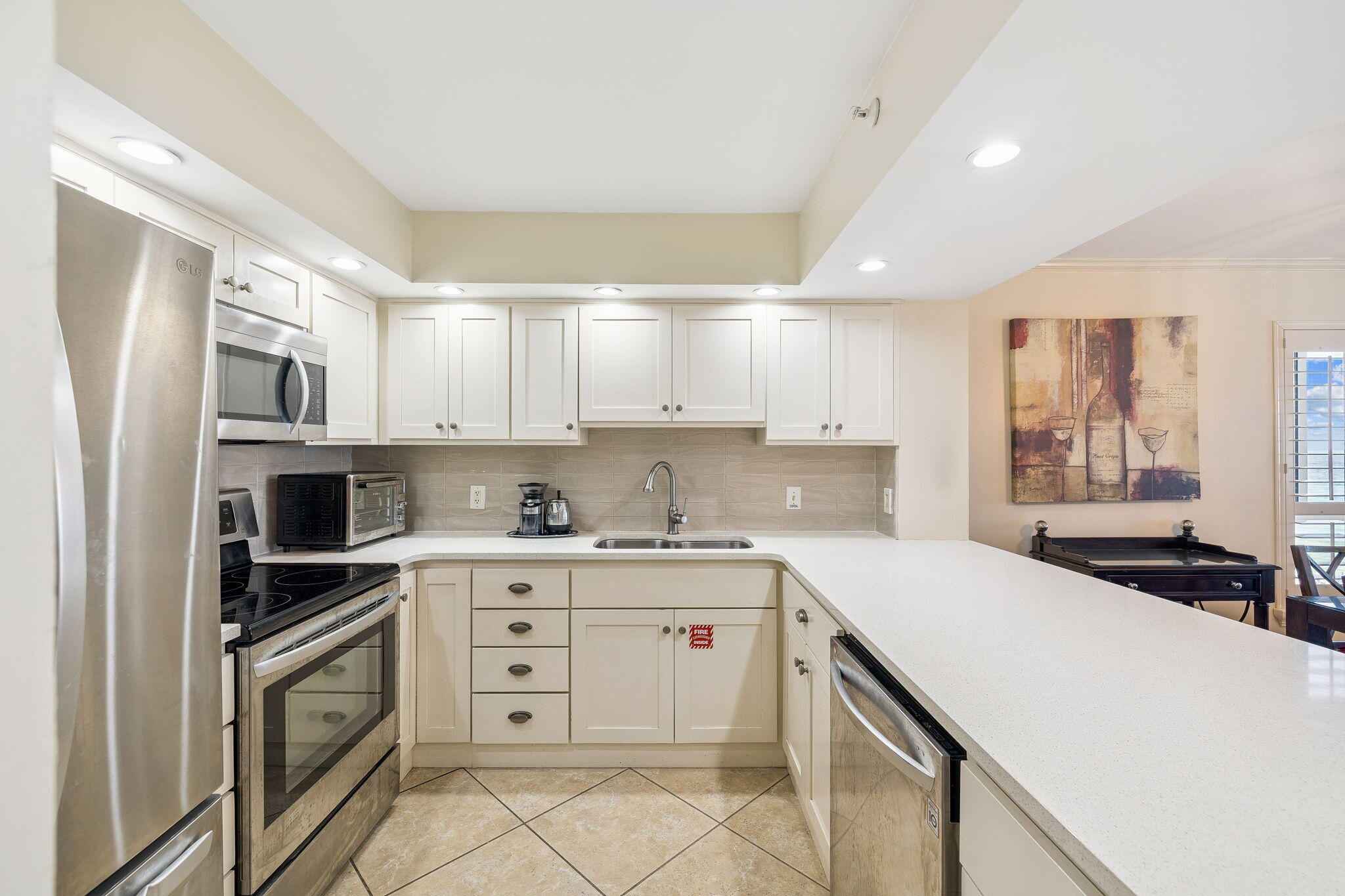 BEACHSIDE 2 CONDO - Residential
