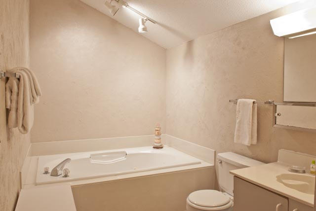 MISTRAL CONDO - Residential