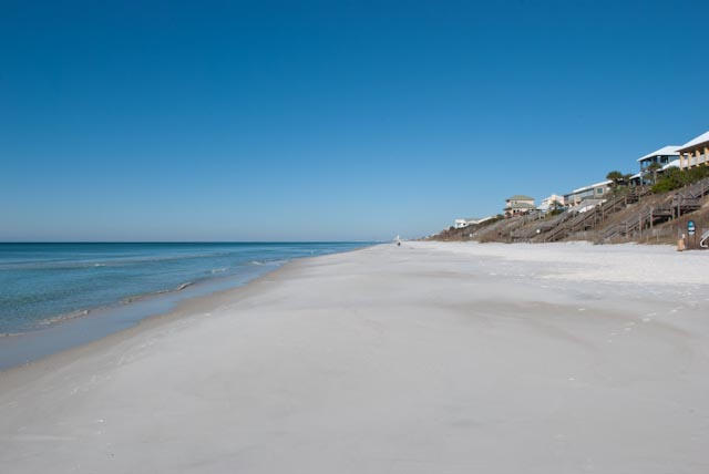 MISTRAL CONDO - Residential