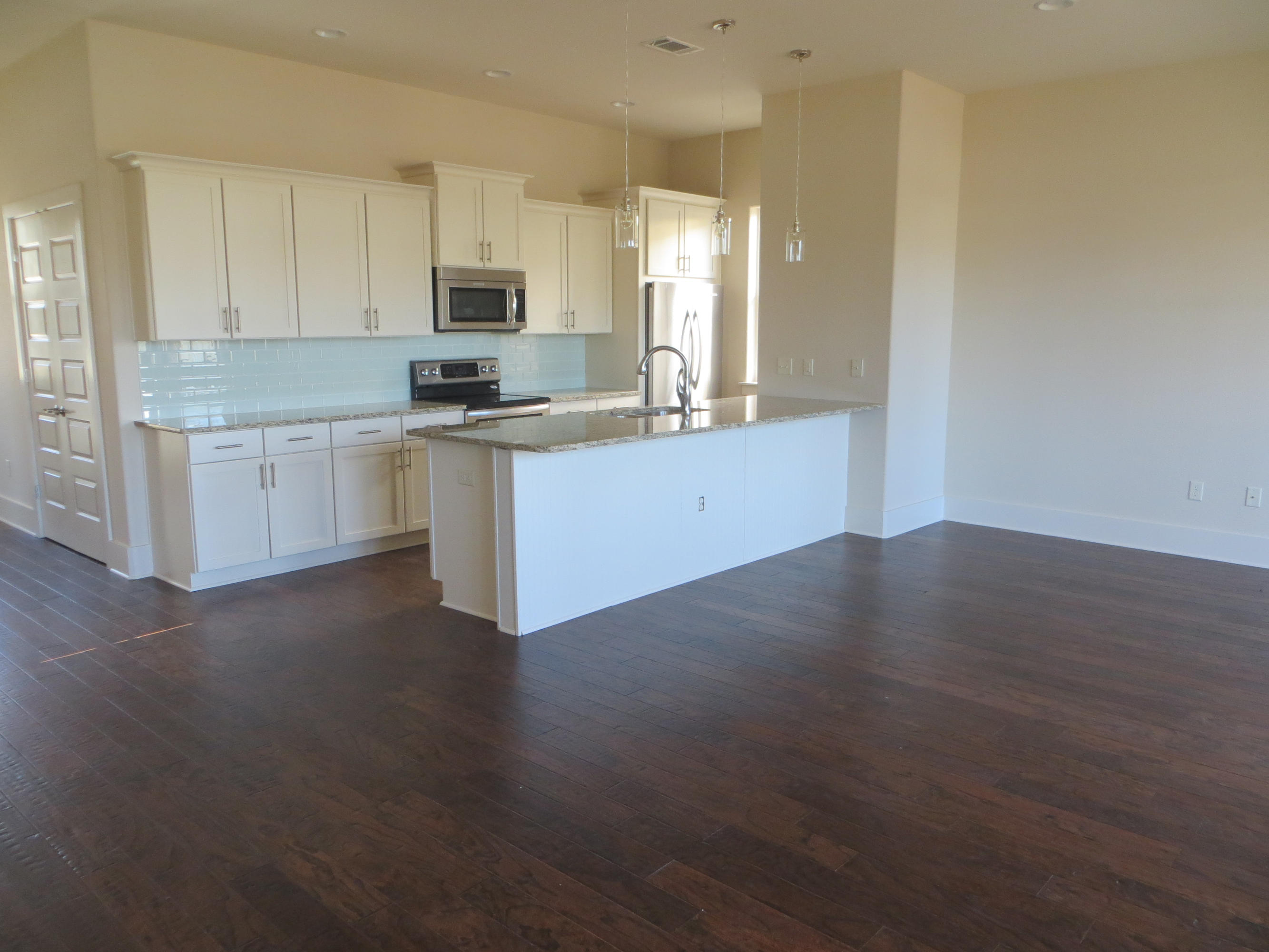 GULF REFLECTIONS - Residential