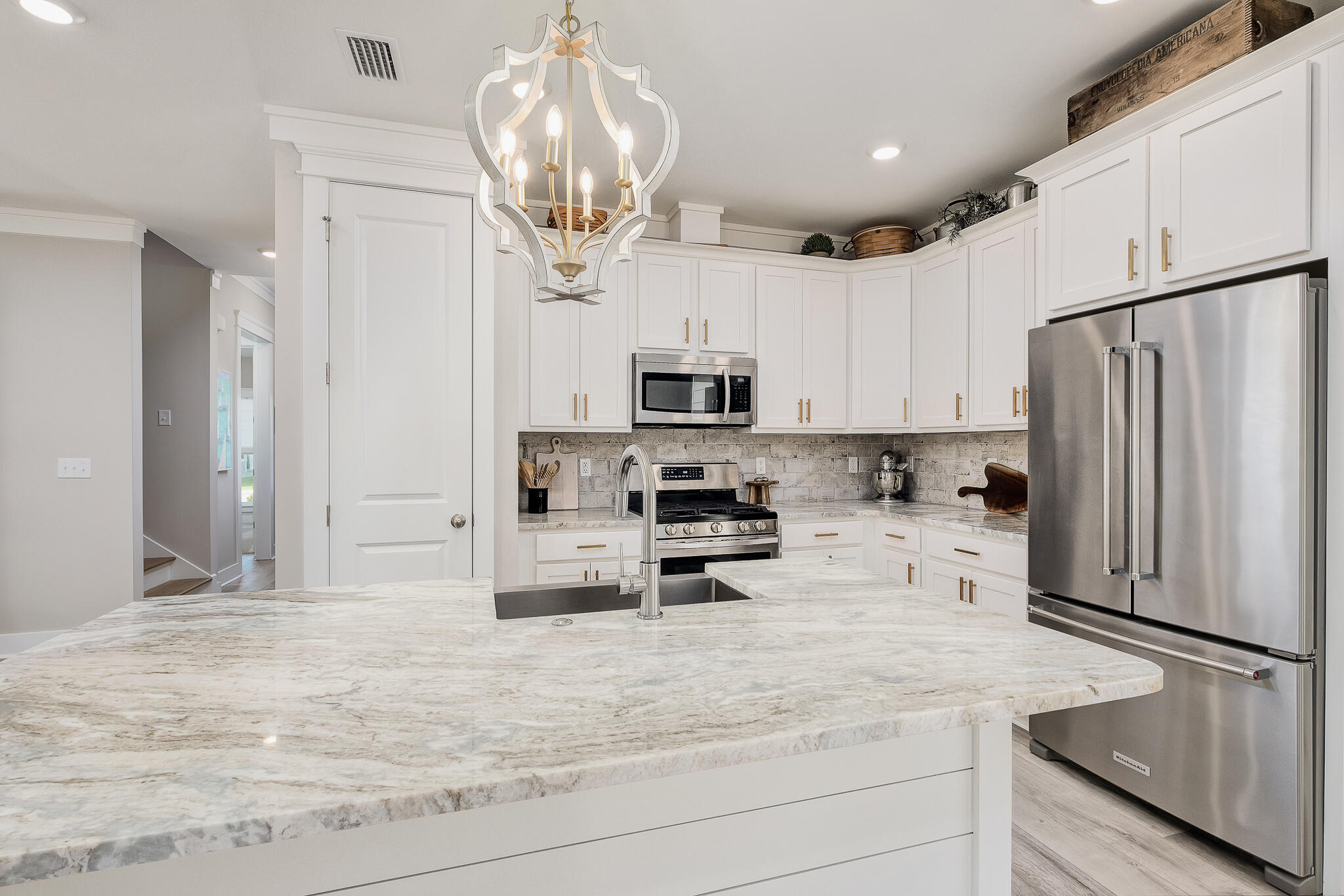 Daxton on the Bay - Residential