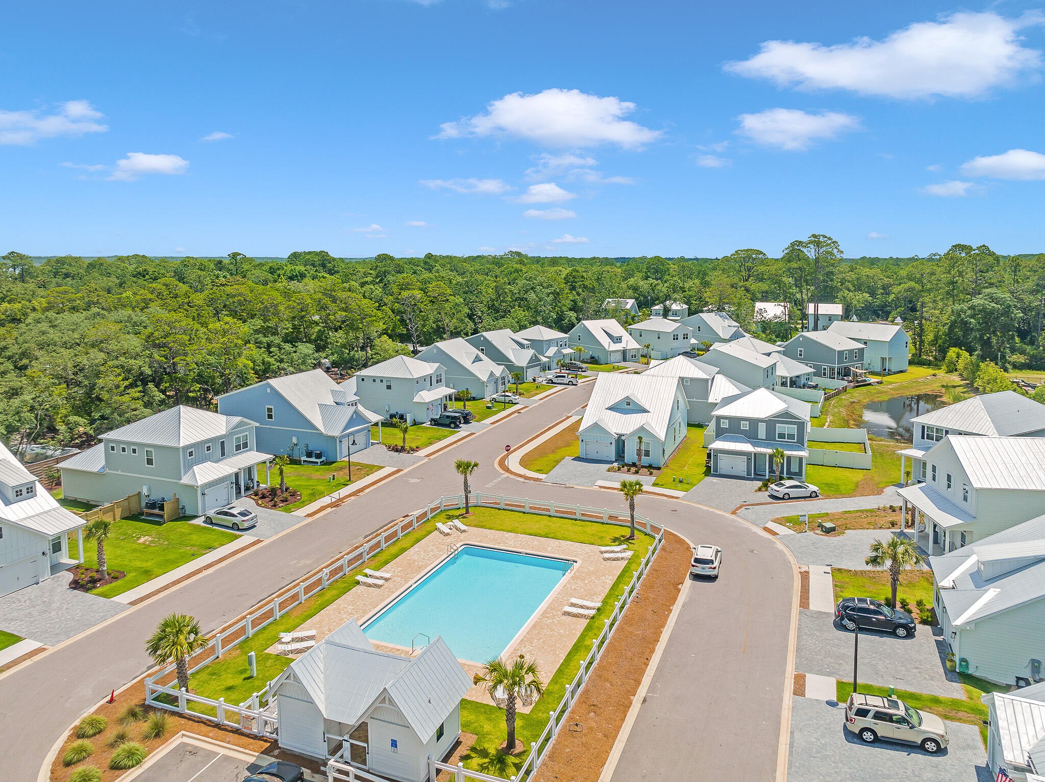 Daxton on the Bay - Residential