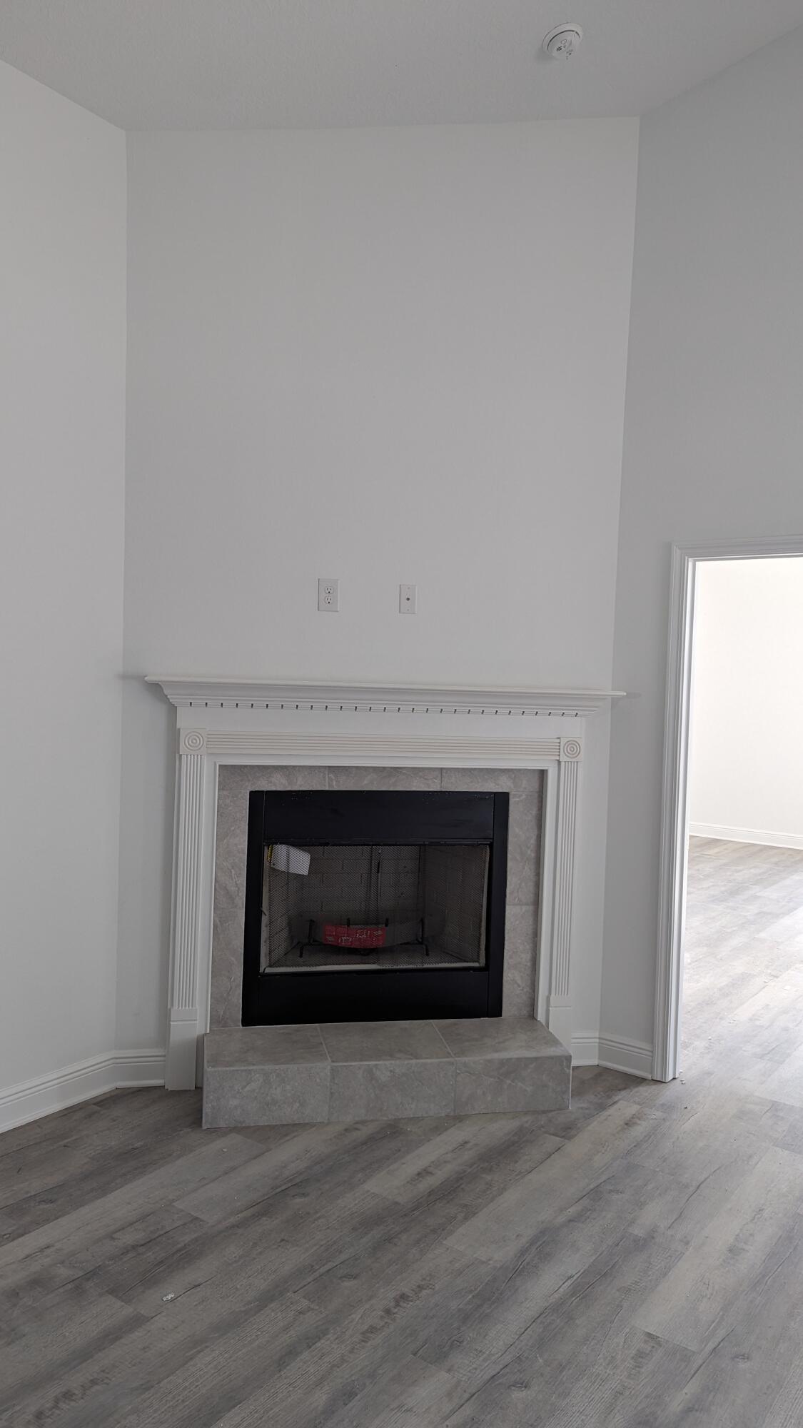 THE BLUFFS AT LAFAYETTE - Residential