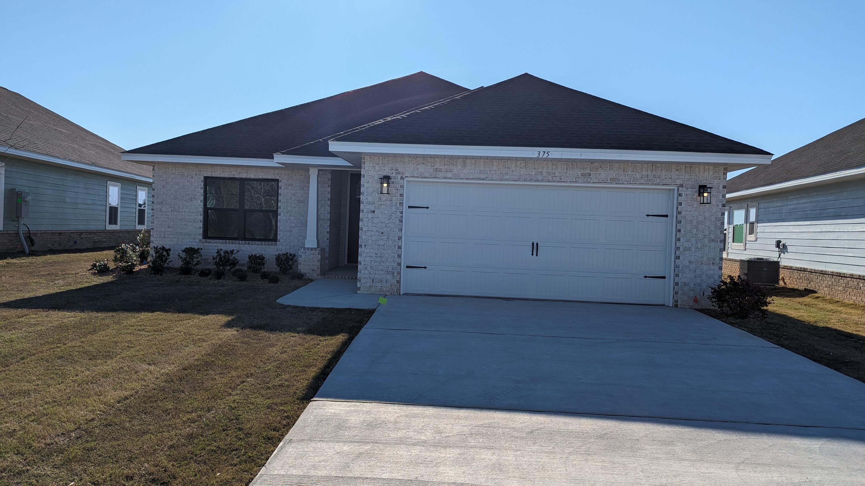 THE BLUFFS AT LAFAYETTE - Residential