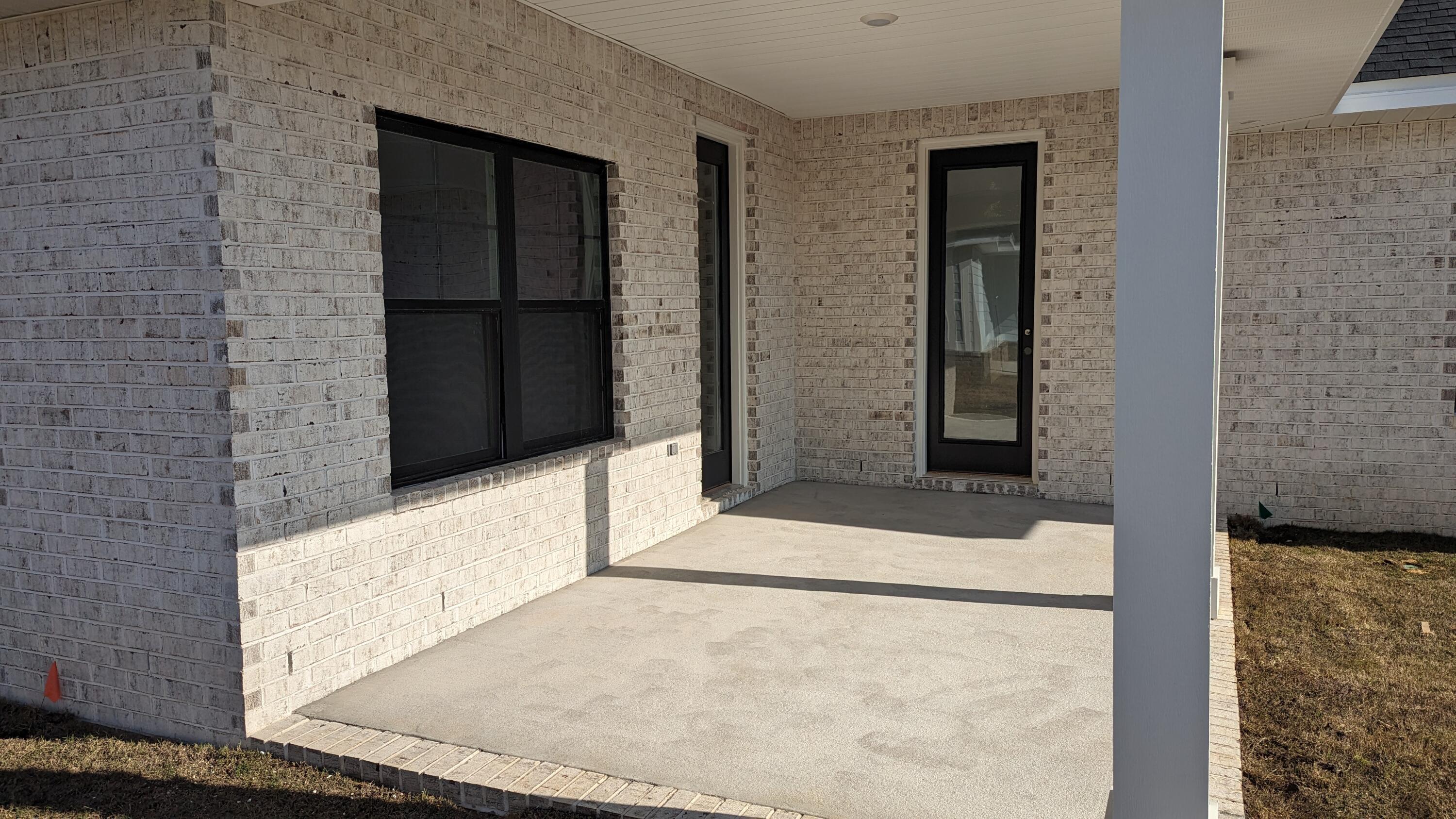 THE BLUFFS AT LAFAYETTE - Residential