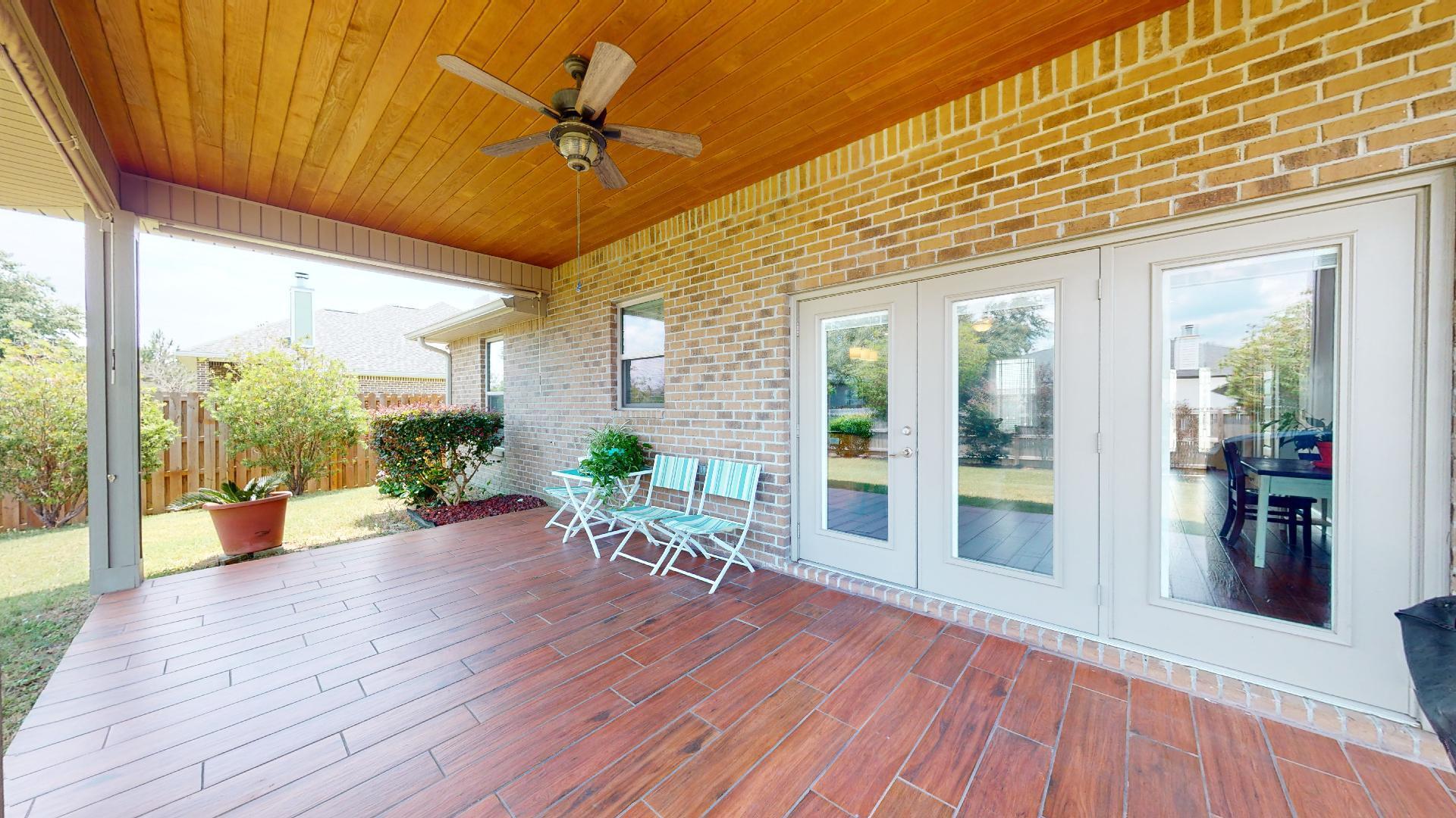 SANTA ROSA SHORES EAST - Residential