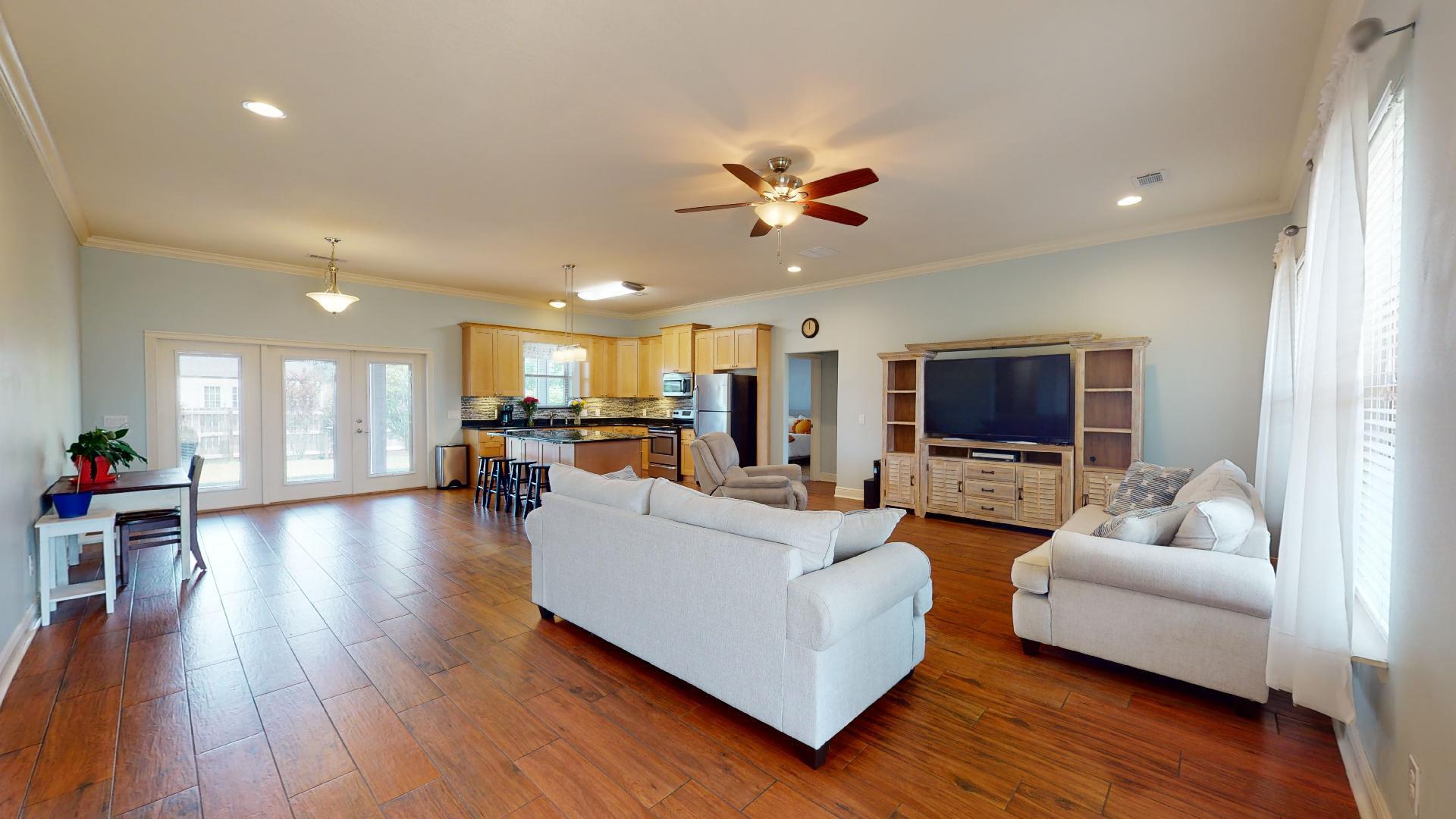 SANTA ROSA SHORES EAST - Residential